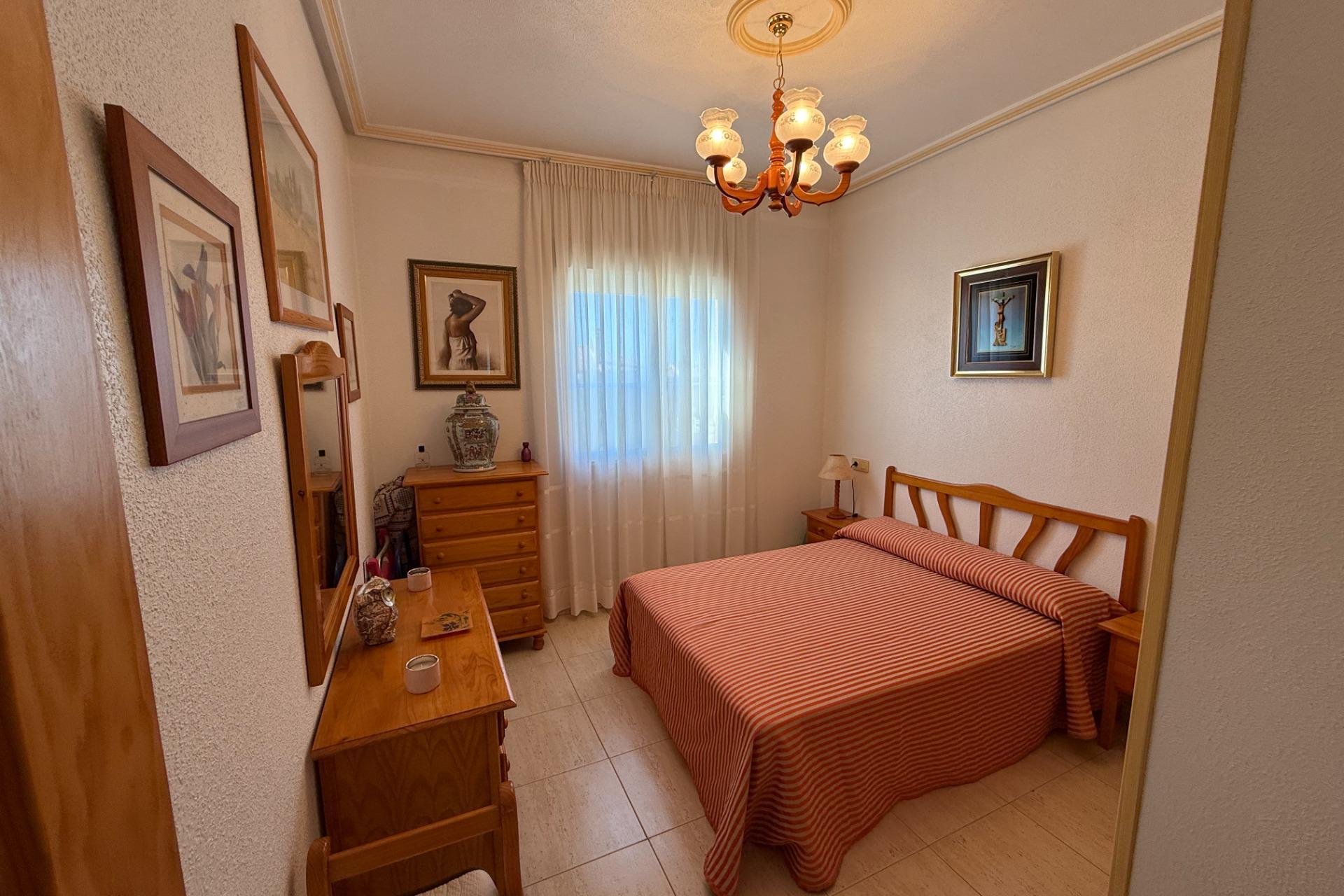 Wiederverkauf - Wohnung - Torrevieja - Aguas Nuevas