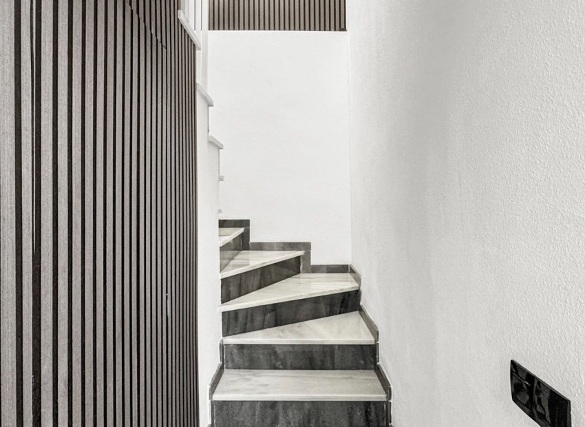 Wiederverkauf - Wohnung - Torrevieja - Aguas Nuevas