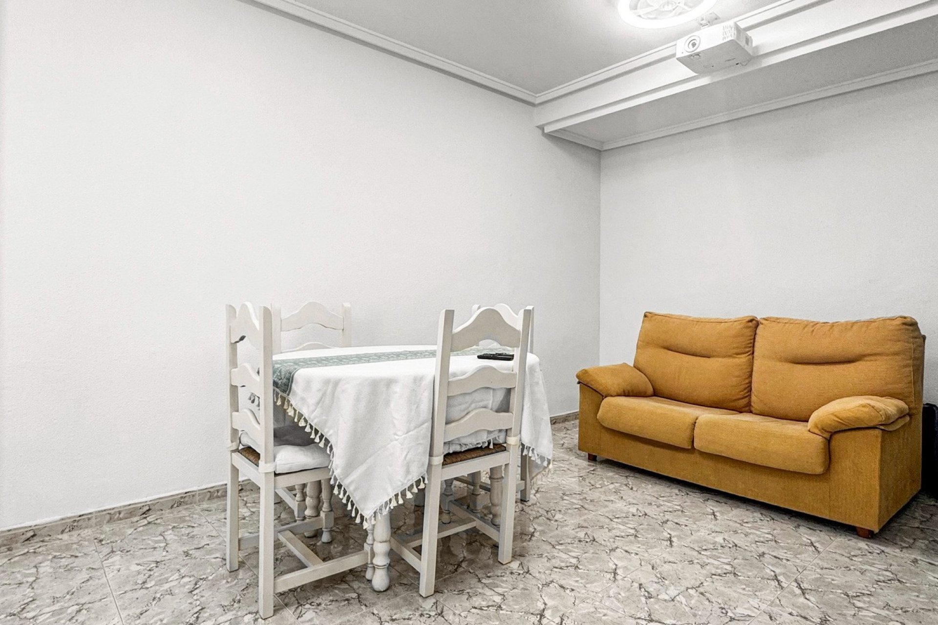 Wiederverkauf - Wohnung - Torrevieja - Aguas Nuevas