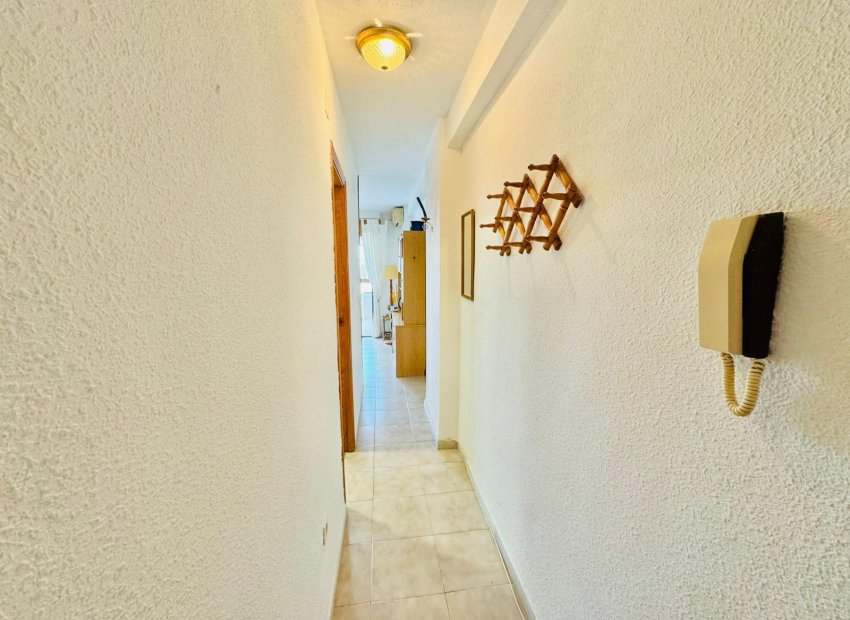 Wiederverkauf - Wohnung - Torrevieja - Cabo cervera