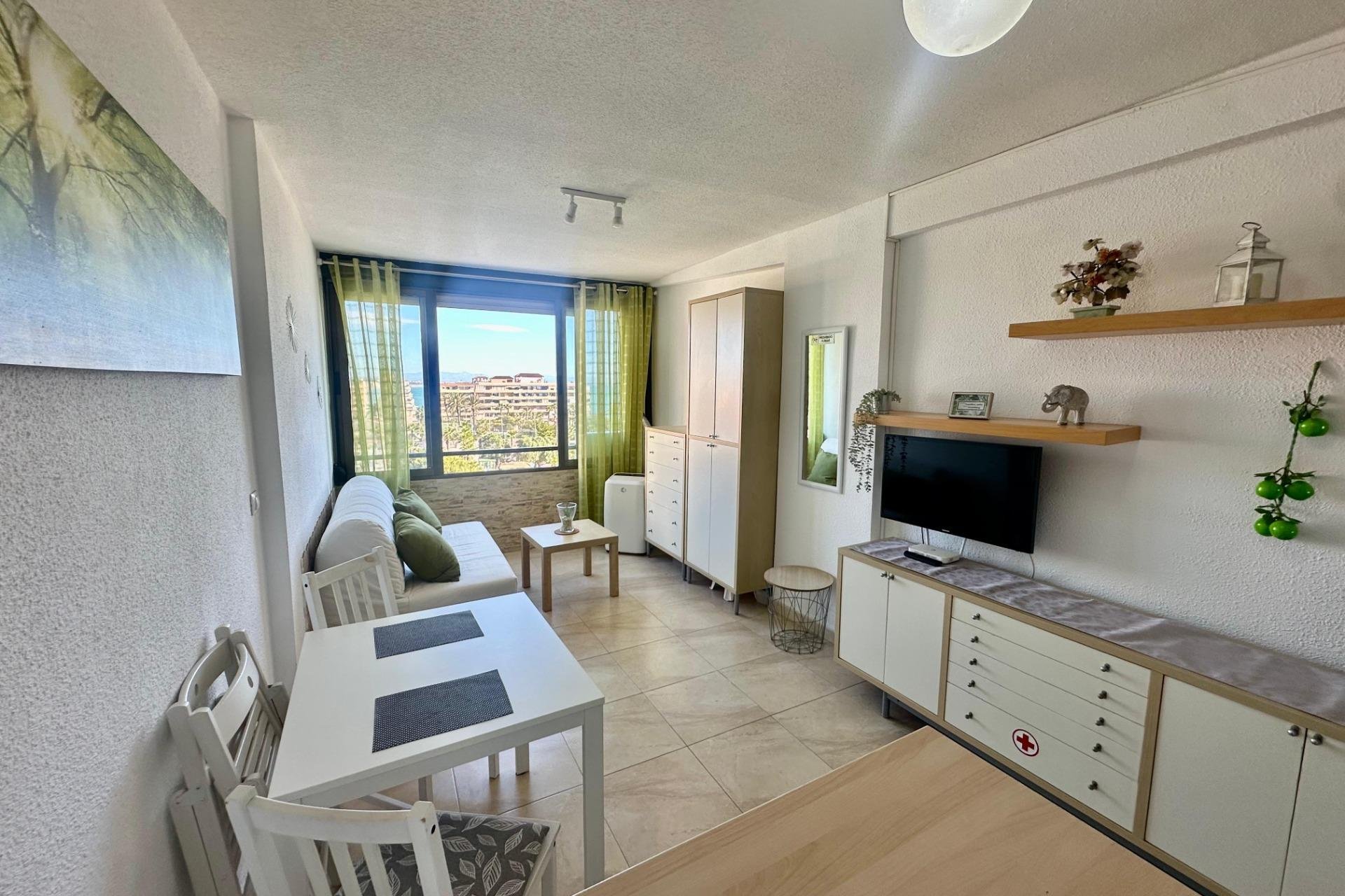 Wiederverkauf - Wohnung - Torrevieja - Cabo cervera