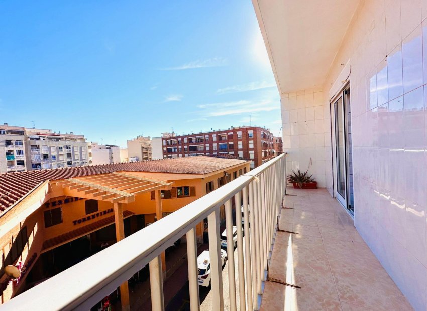 Wiederverkauf - Wohnung - Torrevieja - Center