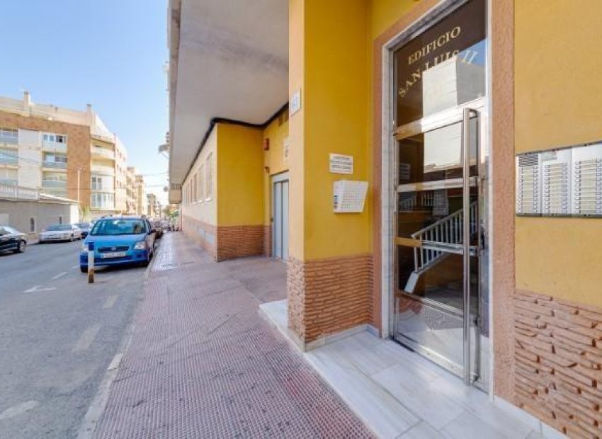 Wiederverkauf - Wohnung - Torrevieja - Center