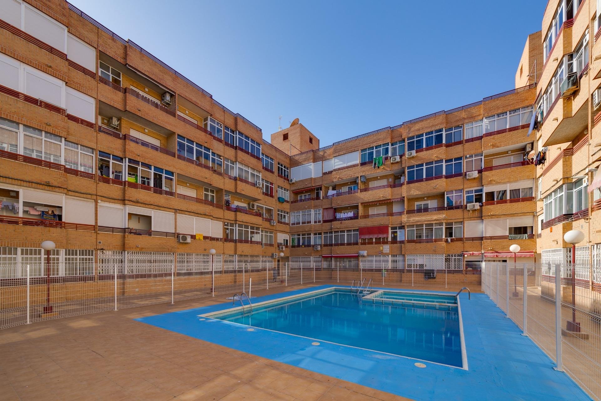 Wiederverkauf - Wohnung - Torrevieja - Center