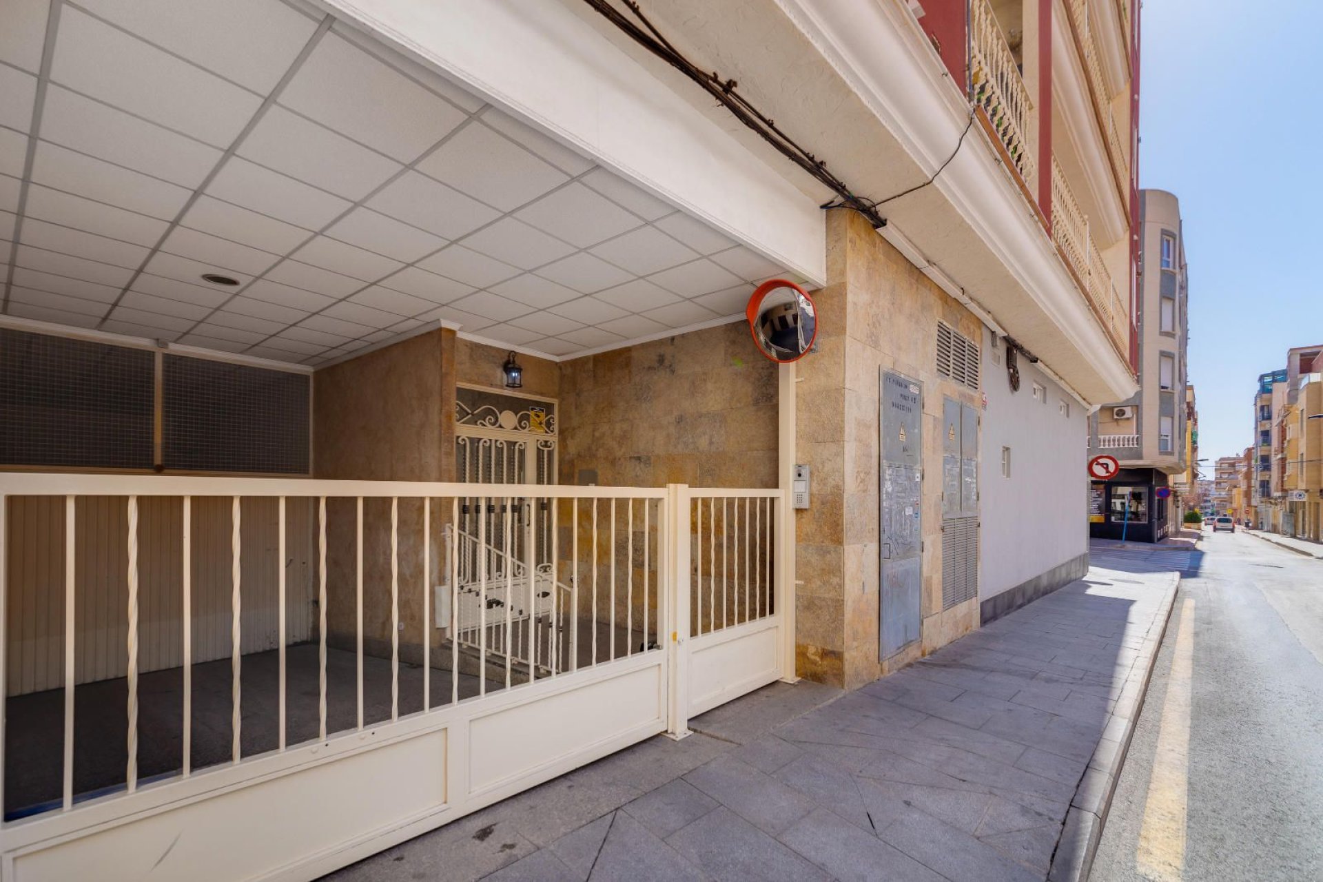 Wiederverkauf - Wohnung - Torrevieja - Centro - Muelle Pesquero