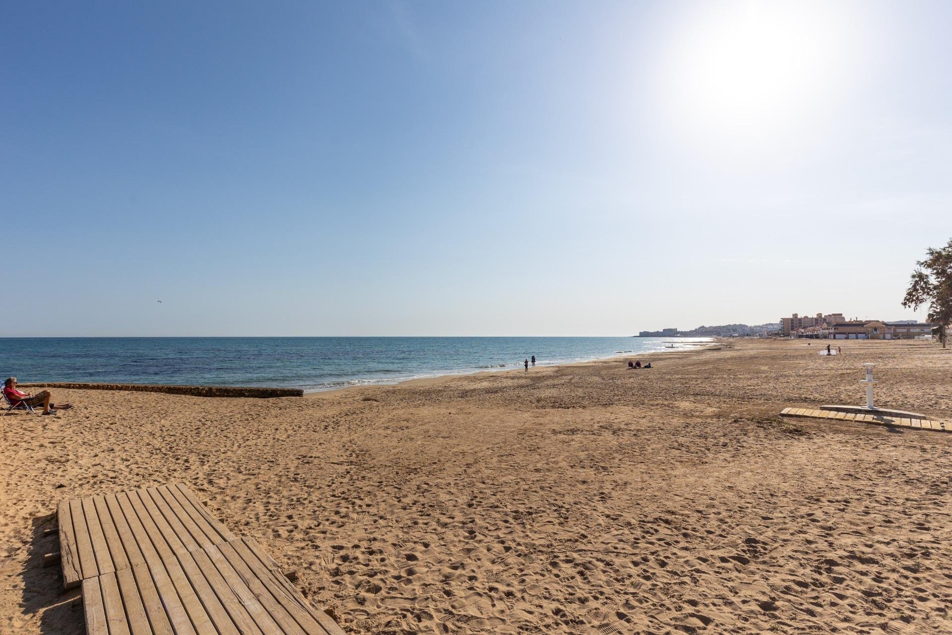 Wiederverkauf - Wohnung - Torrevieja - La Mata