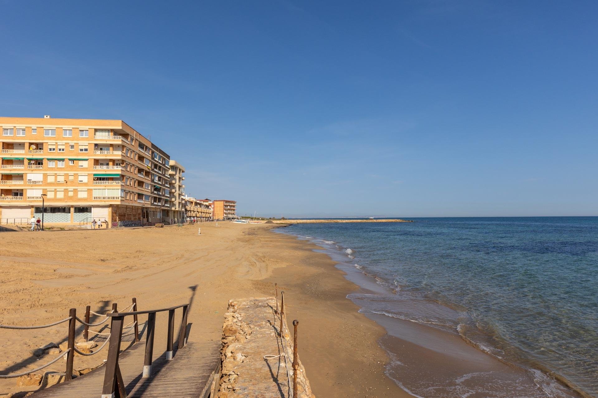 Wiederverkauf - Wohnung - Torrevieja - La Mata