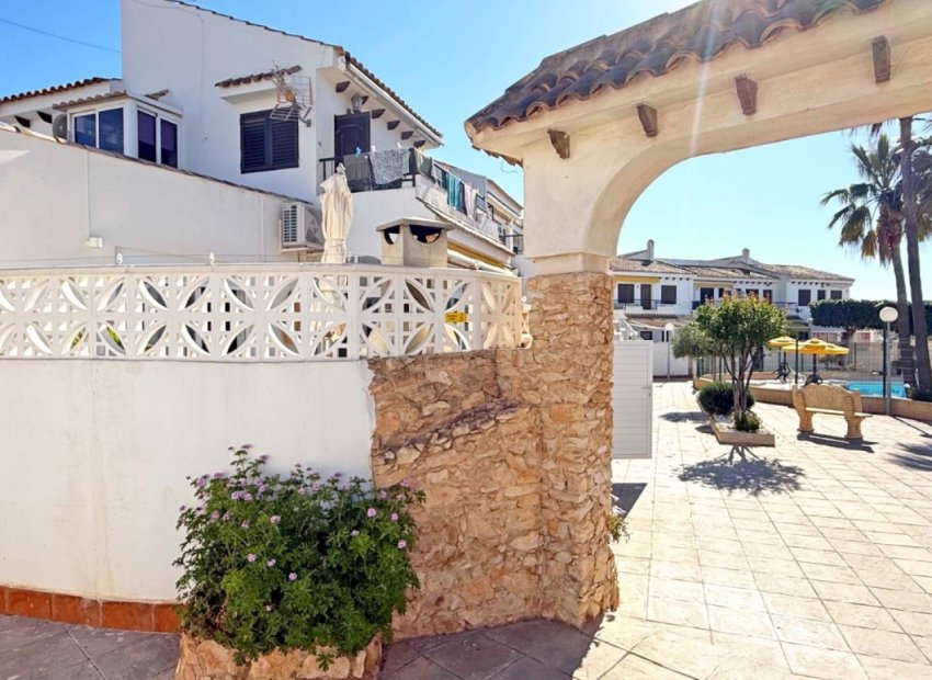 Wiederverkauf - Wohnung - Torrevieja - La Mata