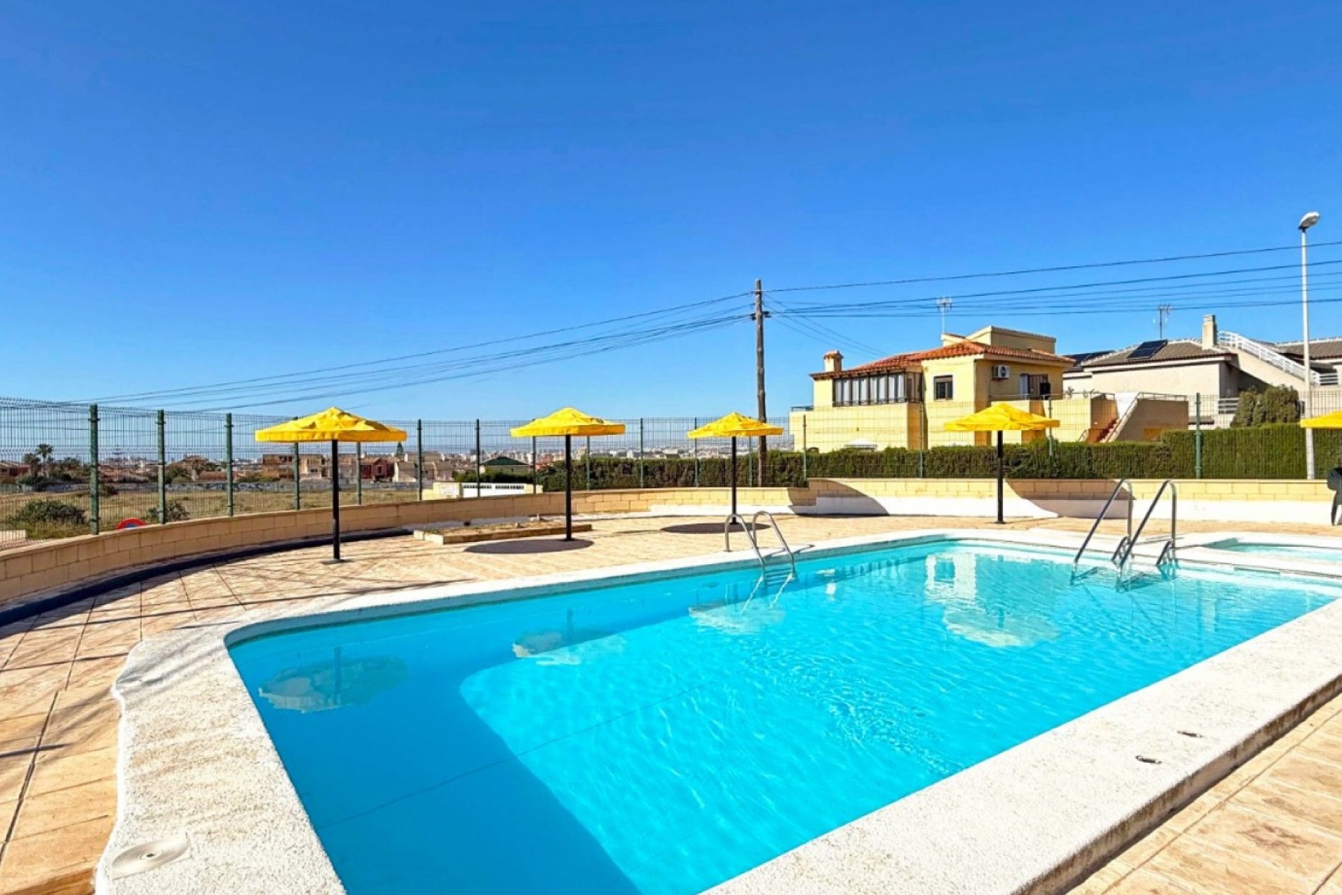 Wiederverkauf - Wohnung - Torrevieja - La Mata