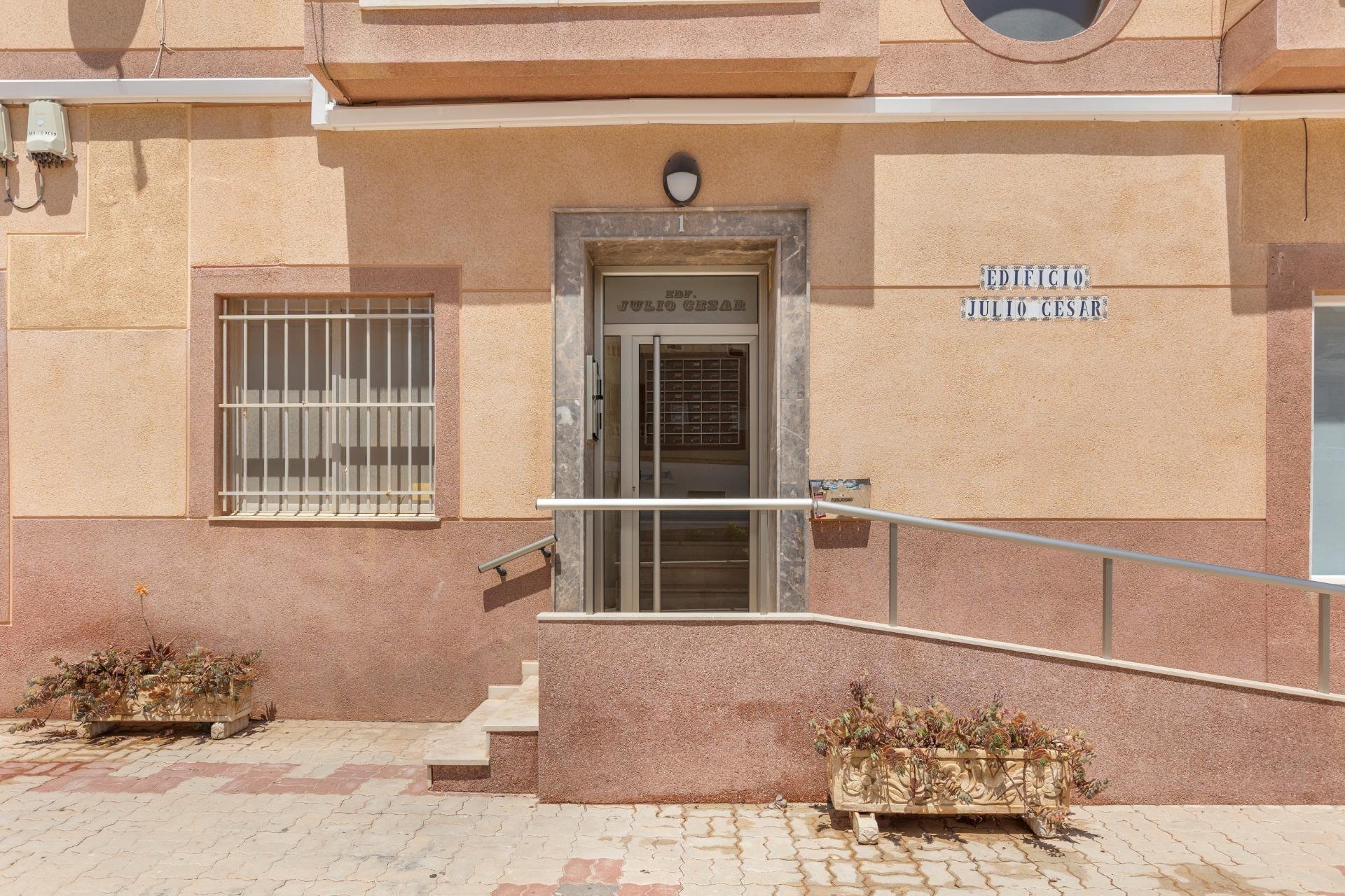 Wiederverkauf - Wohnung - Torrevieja - La Mata