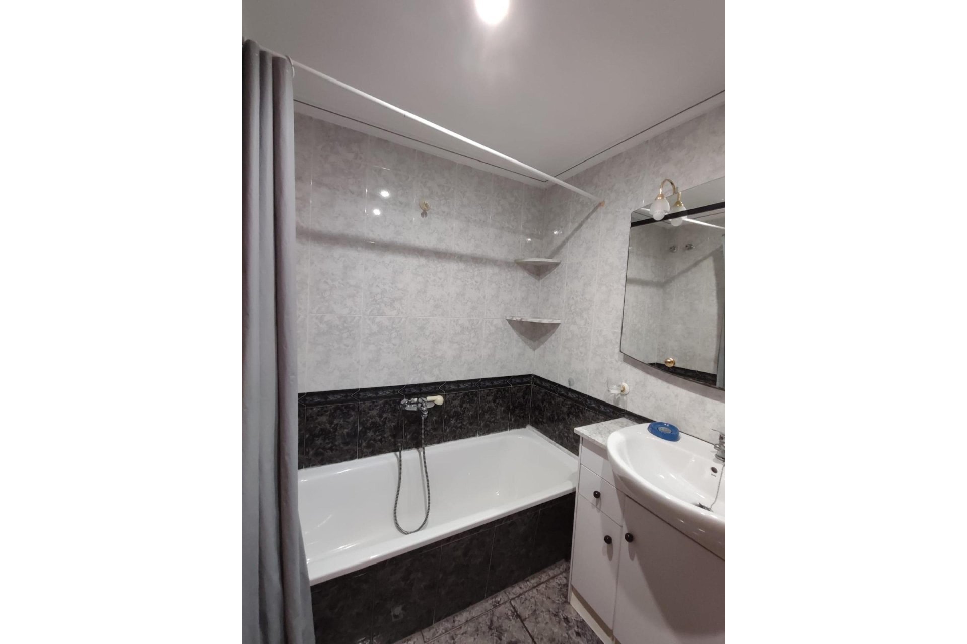 Wiederverkauf - Wohnung - Torrevieja - La Mata