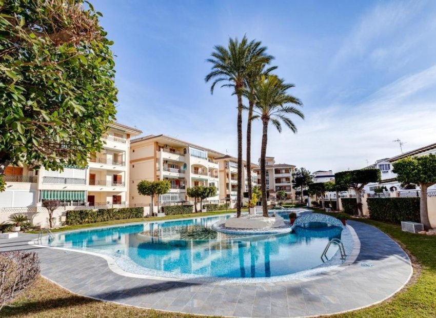 Wiederverkauf - Wohnung - Torrevieja - La Mata