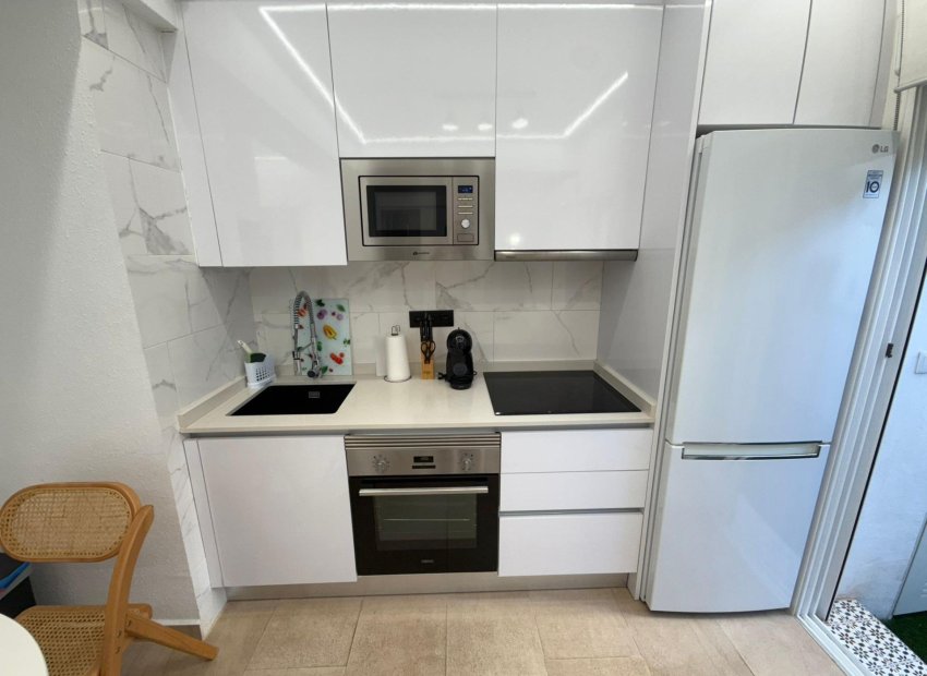 Wiederverkauf - Wohnung - Torrevieja - Miramar - Torre del Moro