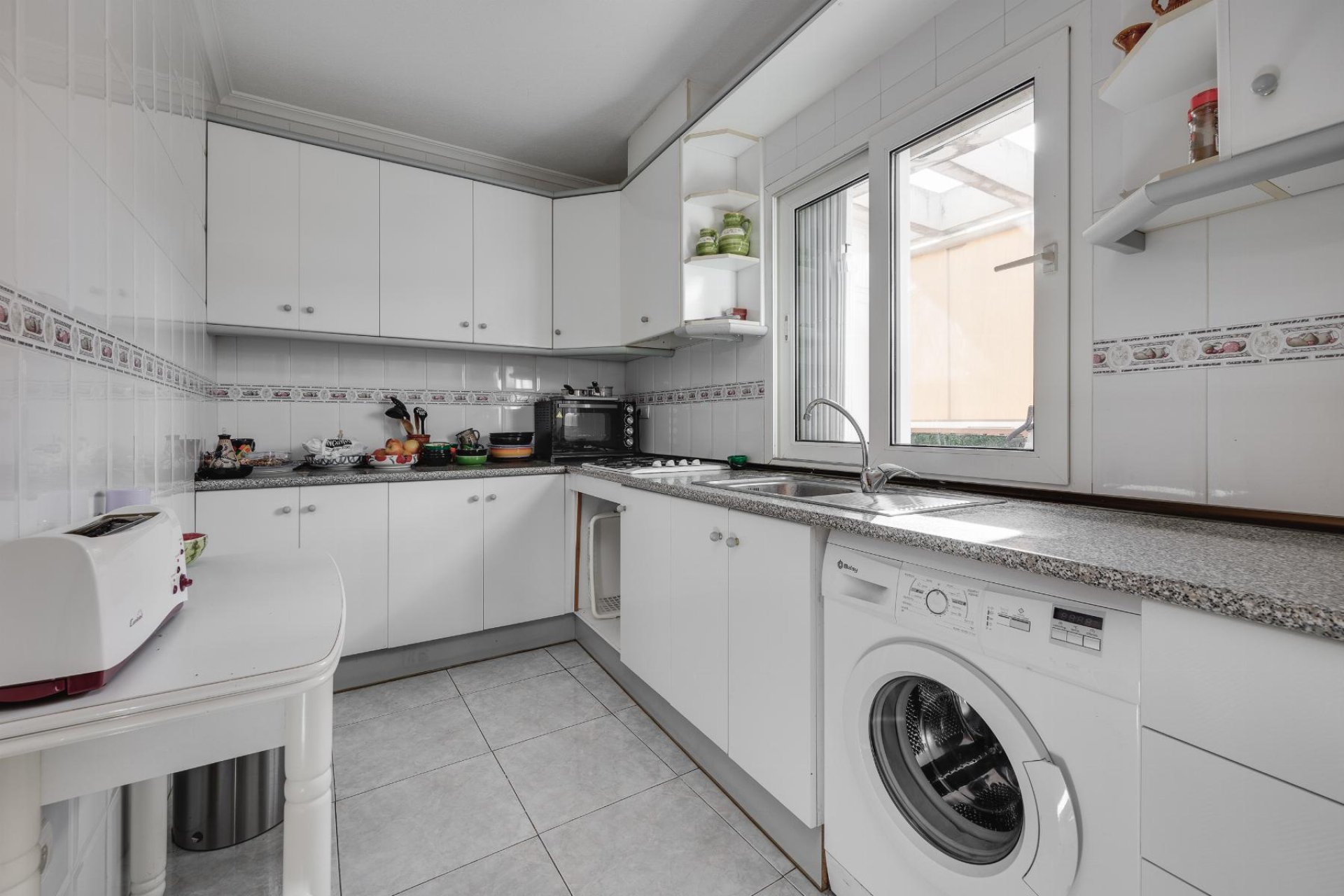 Wiederverkauf - Wohnung - Torrevieja - Parque de las Naciones