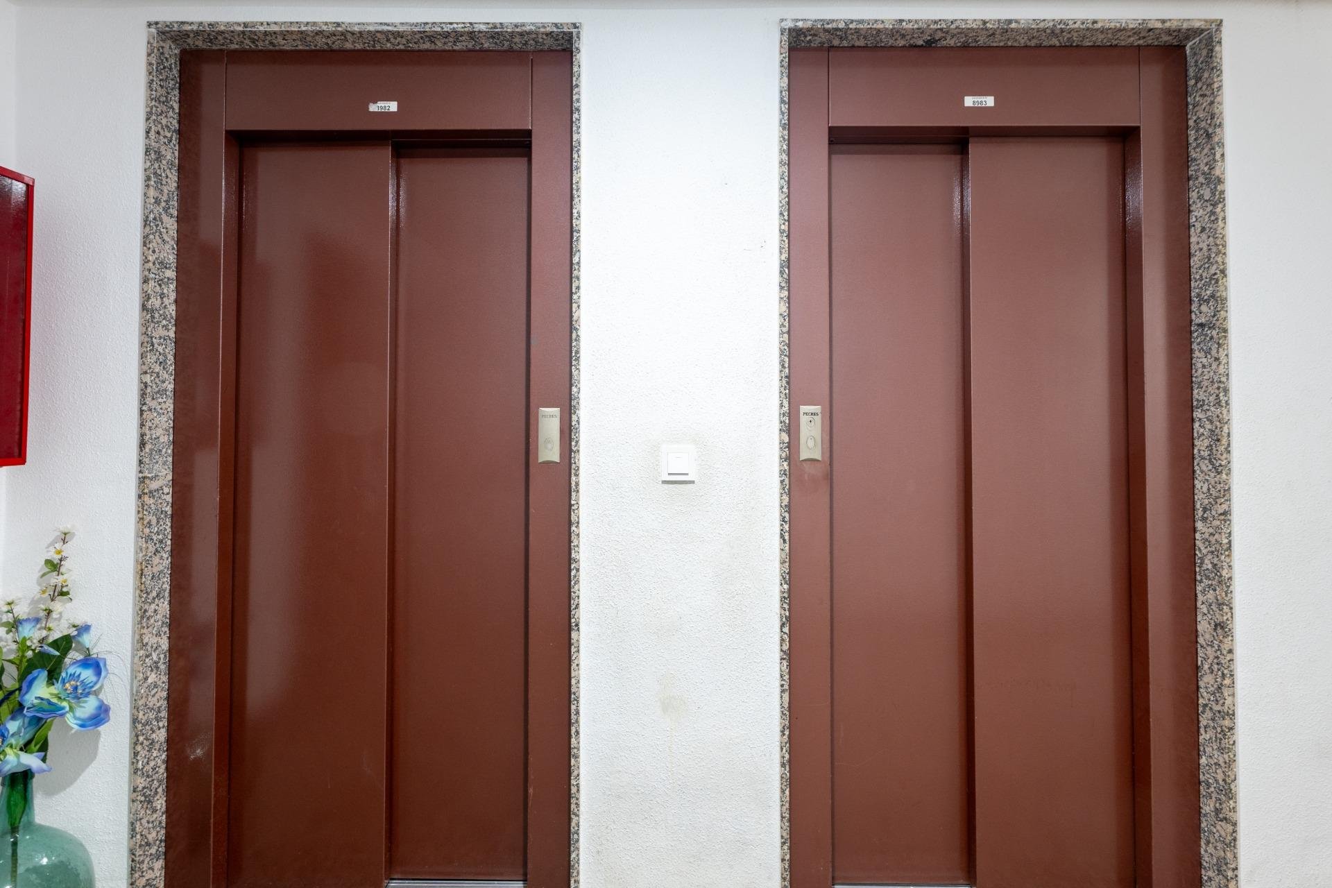 Wiederverkauf - Wohnung - Torrevieja - Parque de las Naciones