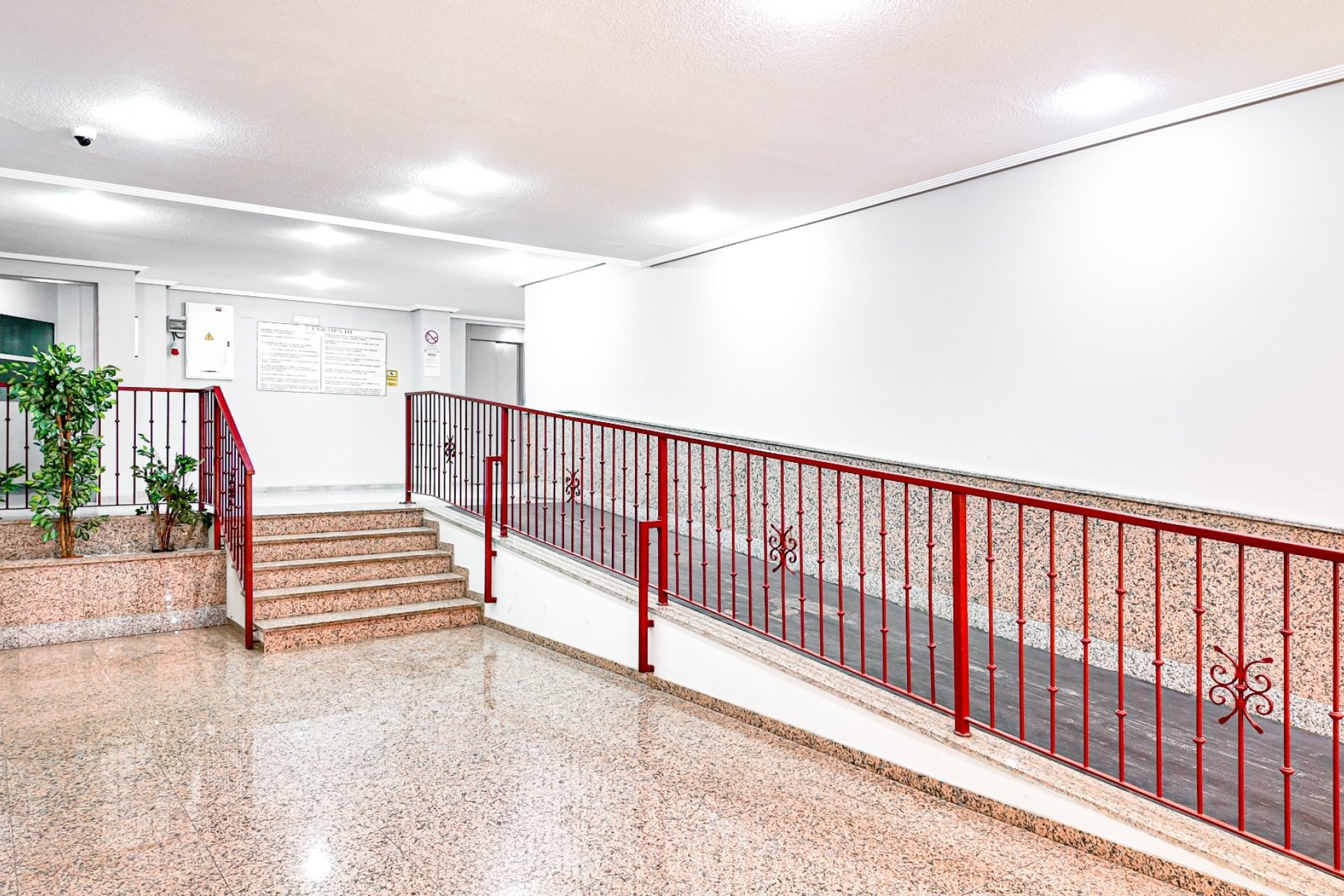 Wiederverkauf - Wohnung - Torrevieja - Parque de las Naciones