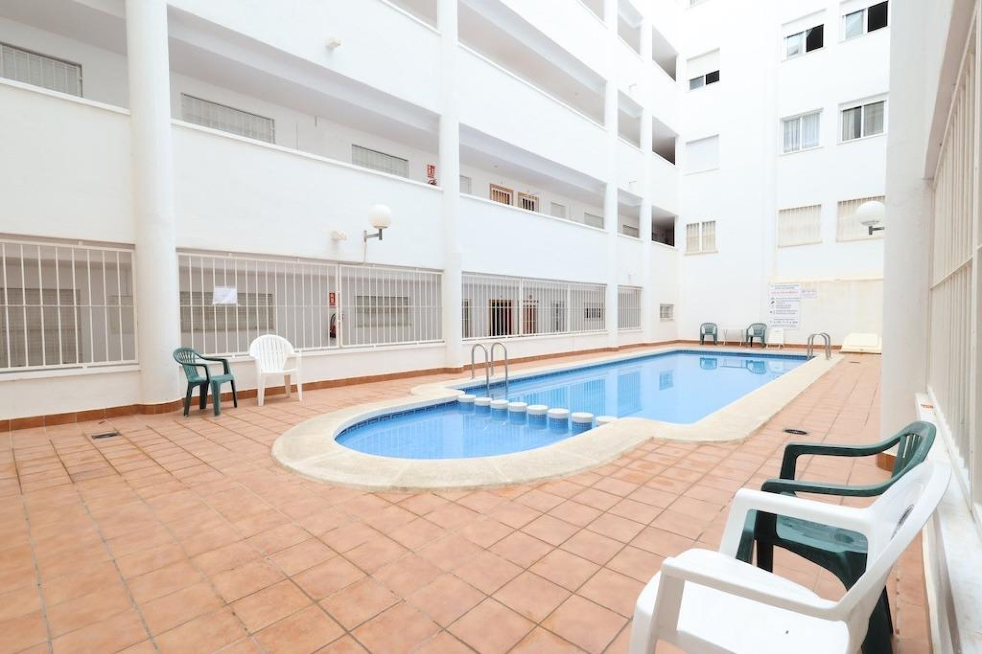 Wiederverkauf - Wohnung - Torrevieja - Parque de las Naciones