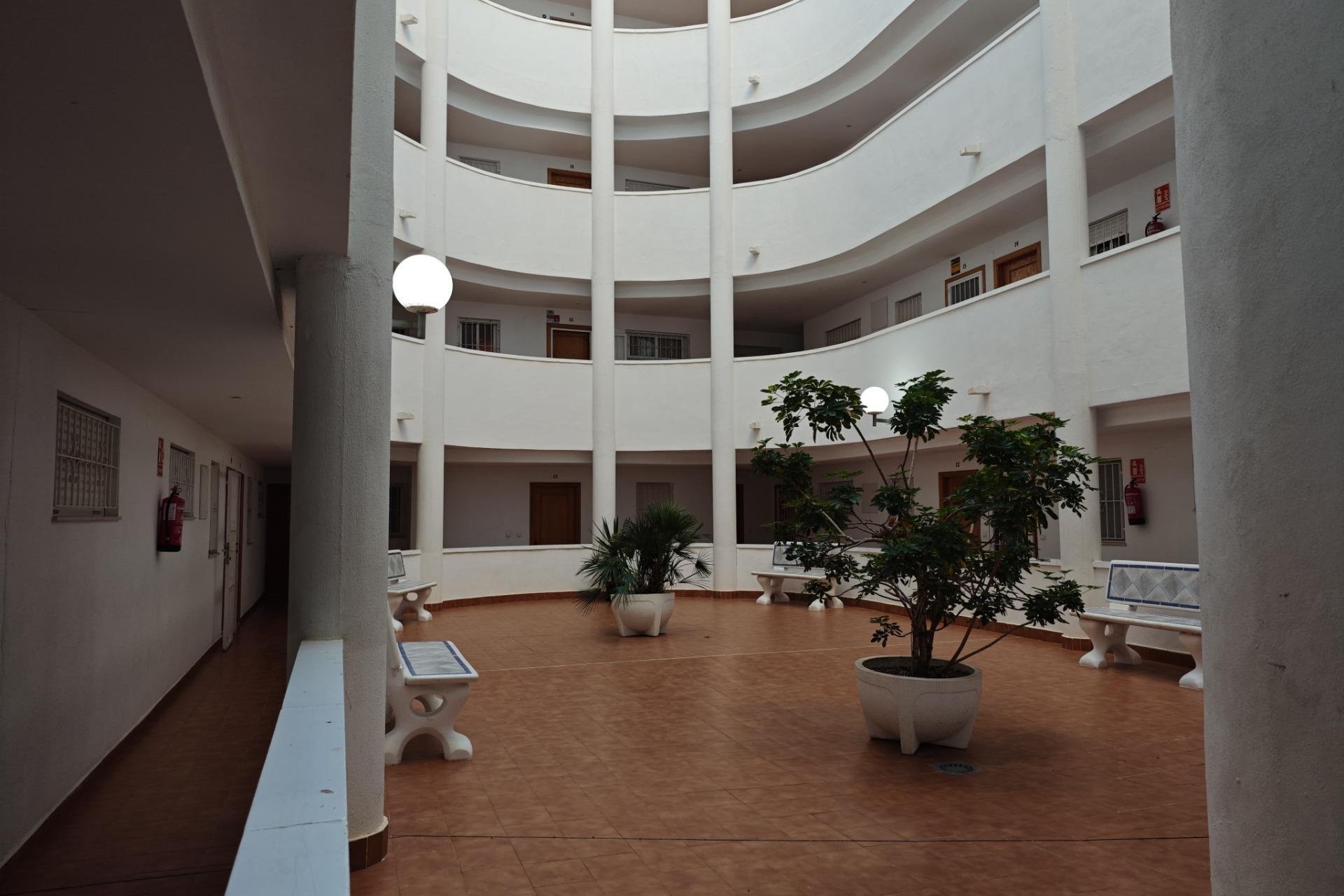 Wiederverkauf - Wohnung - Torrevieja - Parque de las Naciones