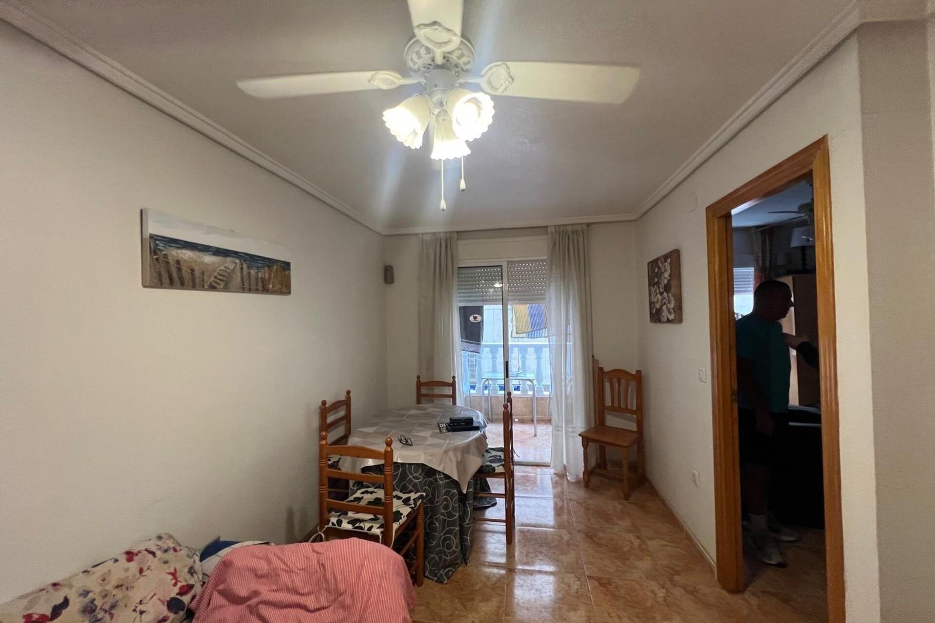 Wiederverkauf - Wohnung - Torrevieja - Parque de las Naciones