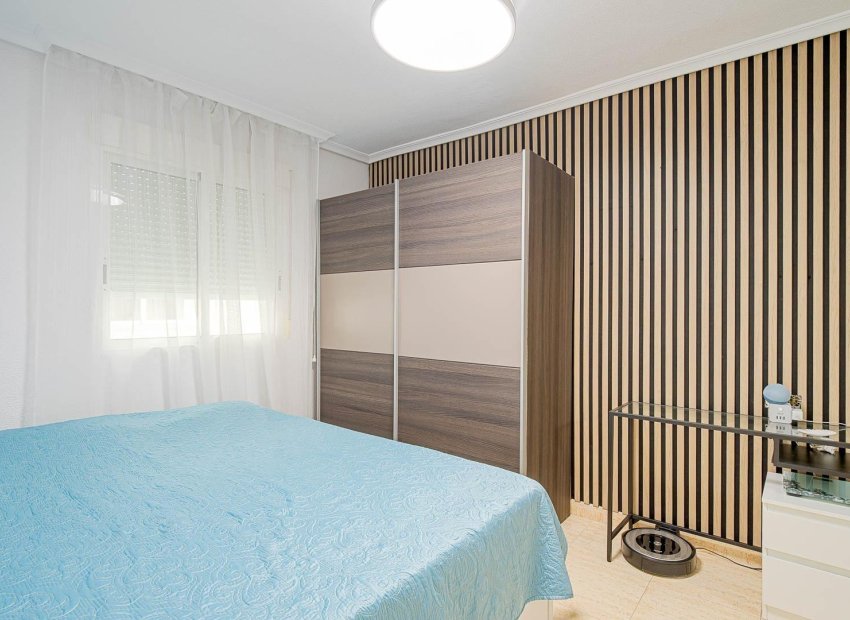 Wiederverkauf - Wohnung - Torrevieja - Parque de las Naciones