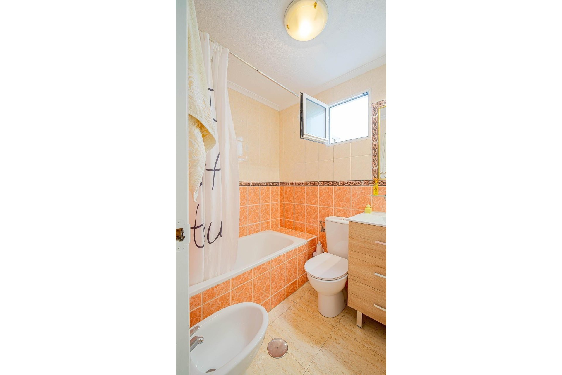 Wiederverkauf - Wohnung - Torrevieja - Parque de las Naciones