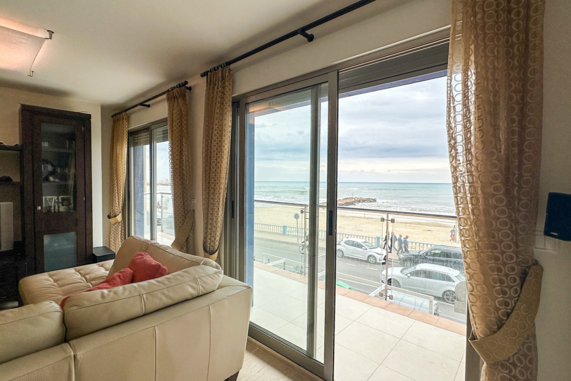 Wiederverkauf - Wohnung - Torrevieja - Playa de los Locos