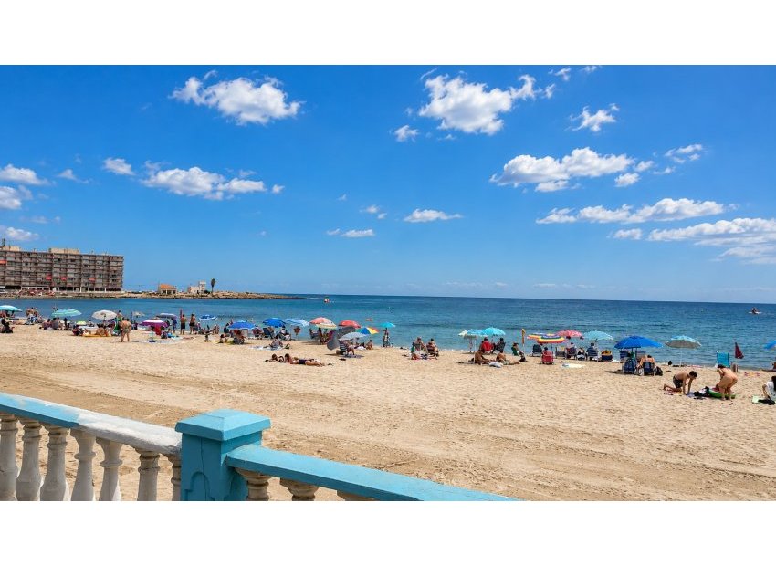 Wiederverkauf - Wohnung - Torrevieja - Playa de los Locos