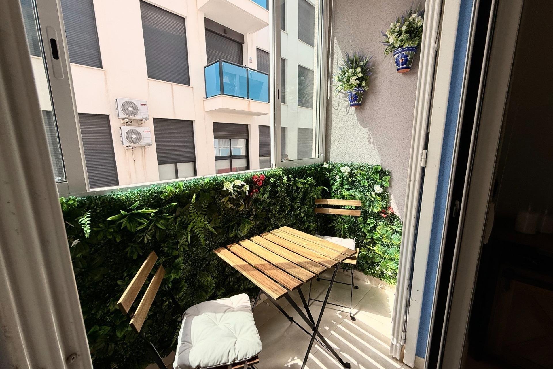 Wiederverkauf - Wohnung - Torrevieja - Playa de los Locos