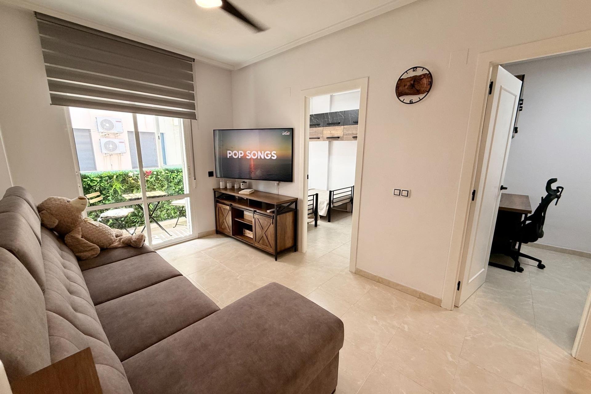 Wiederverkauf - Wohnung - Torrevieja - Playa de los Locos