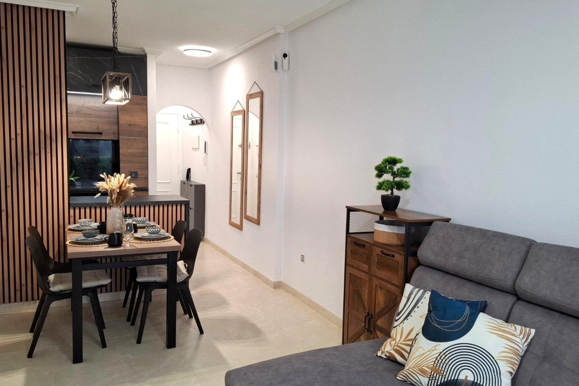 Wiederverkauf - Wohnung - Torrevieja - Playa de los Locos