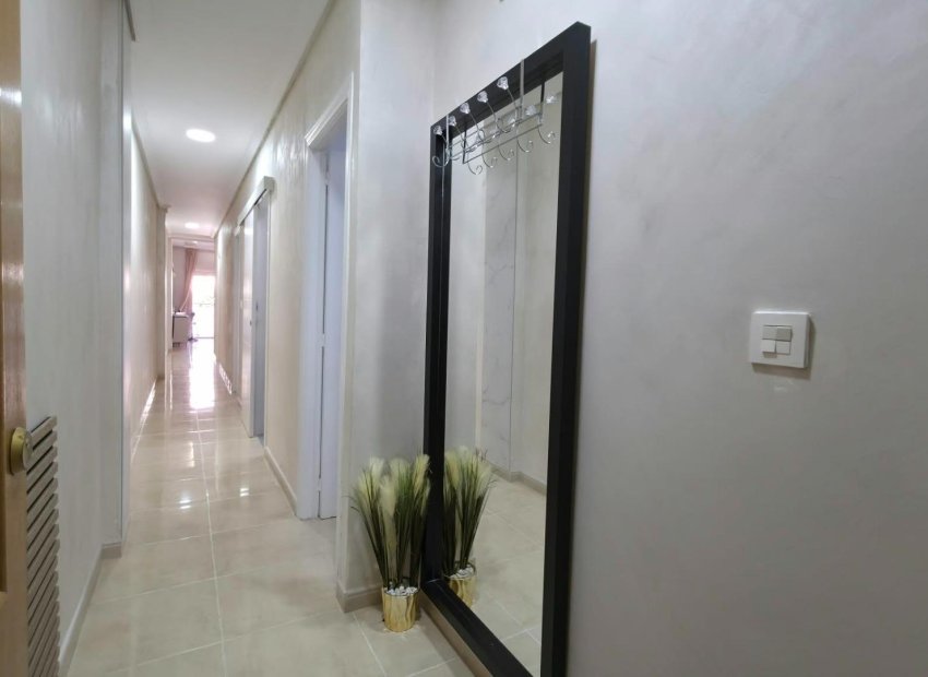 Wiederverkauf - Wohnung - Torrevieja - Playa de los Locos