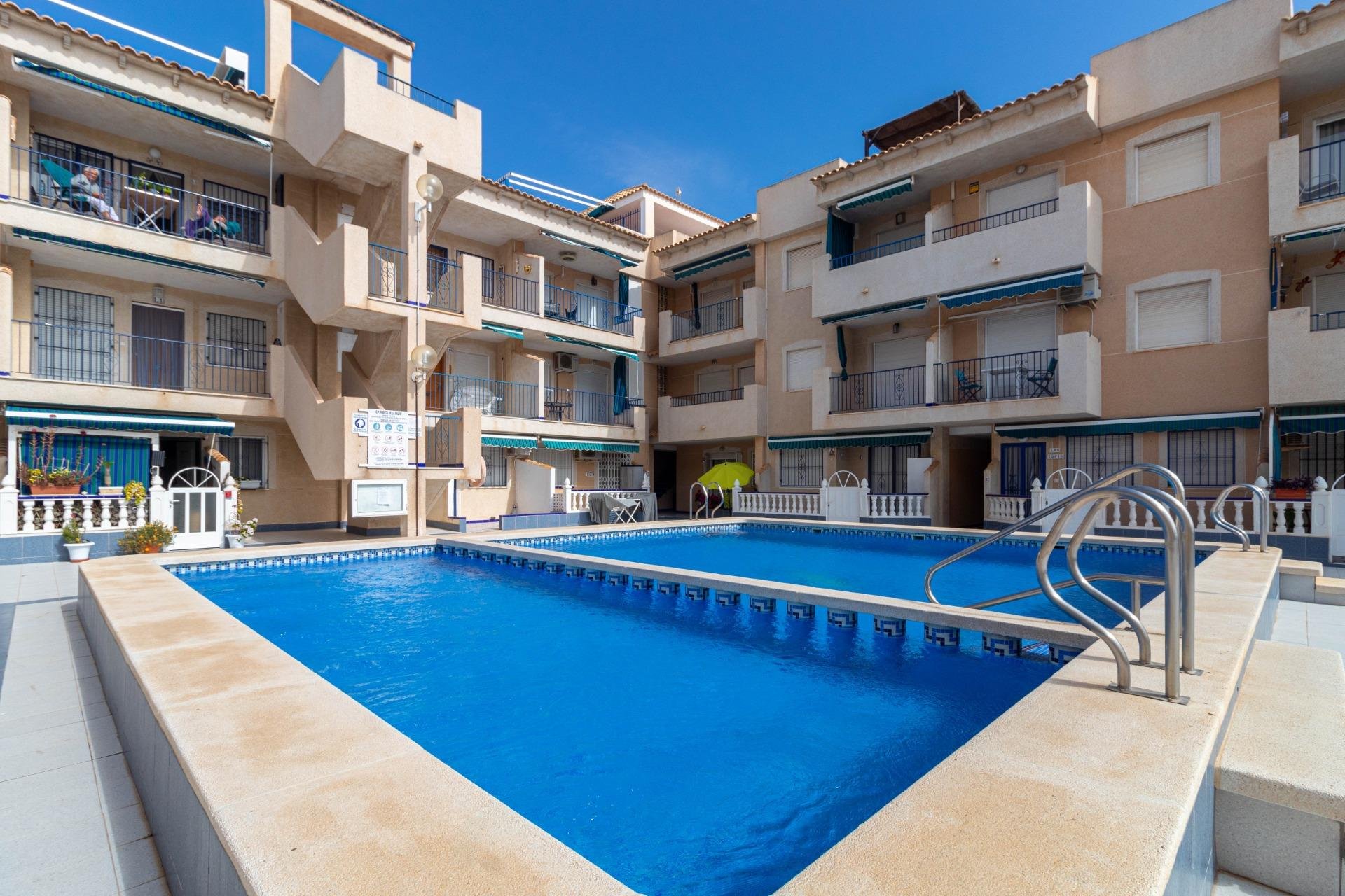 Wiederverkauf - Wohnung - Torrevieja - Playa de los Naufragos