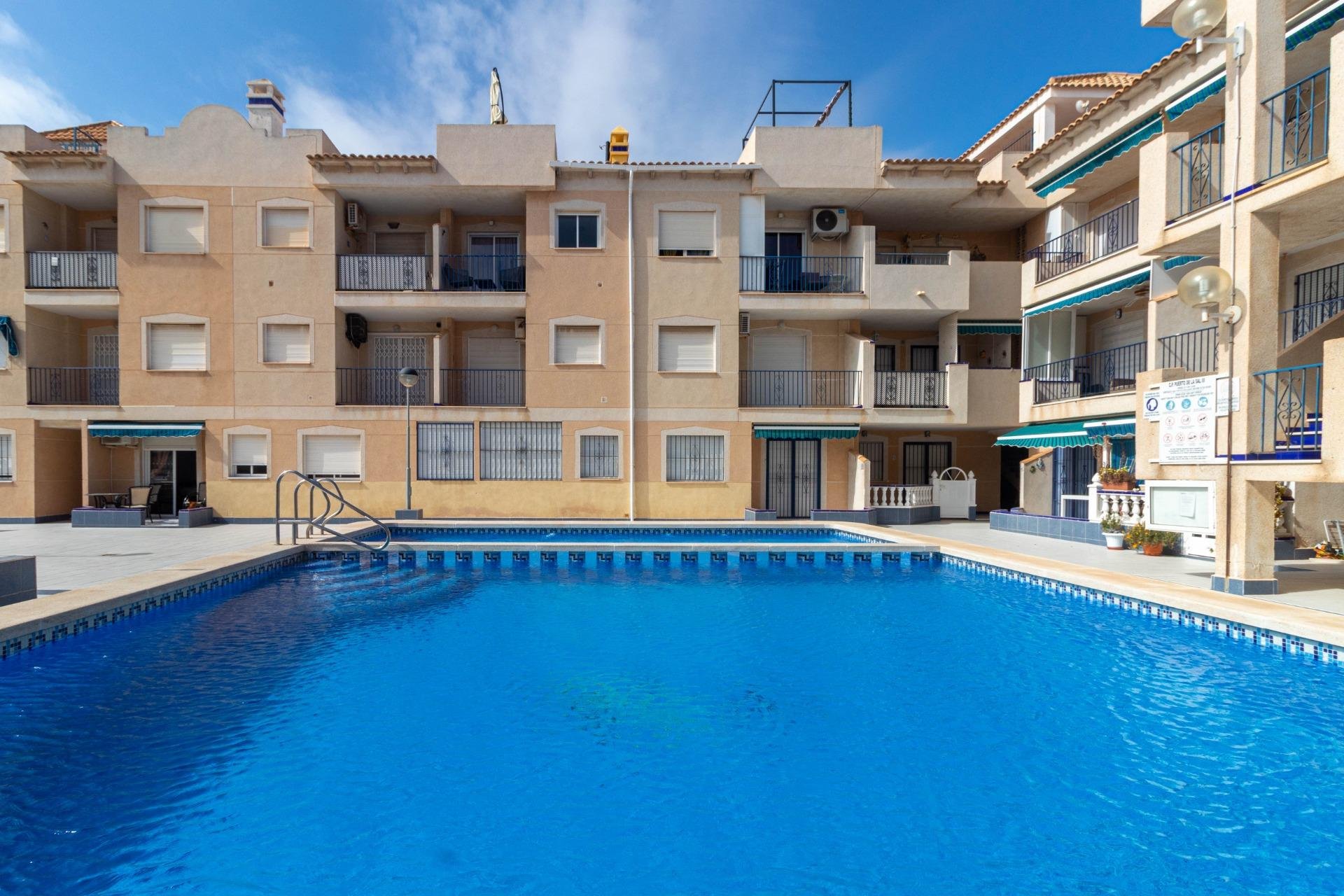 Wiederverkauf - Wohnung - Torrevieja - Playa de los Naufragos