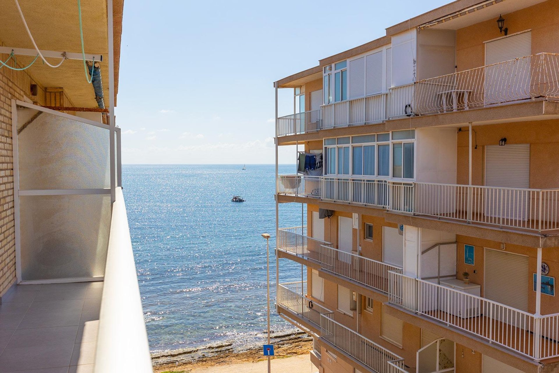 Wiederverkauf - Wohnung - Torrevieja - Playa de los Naufragos