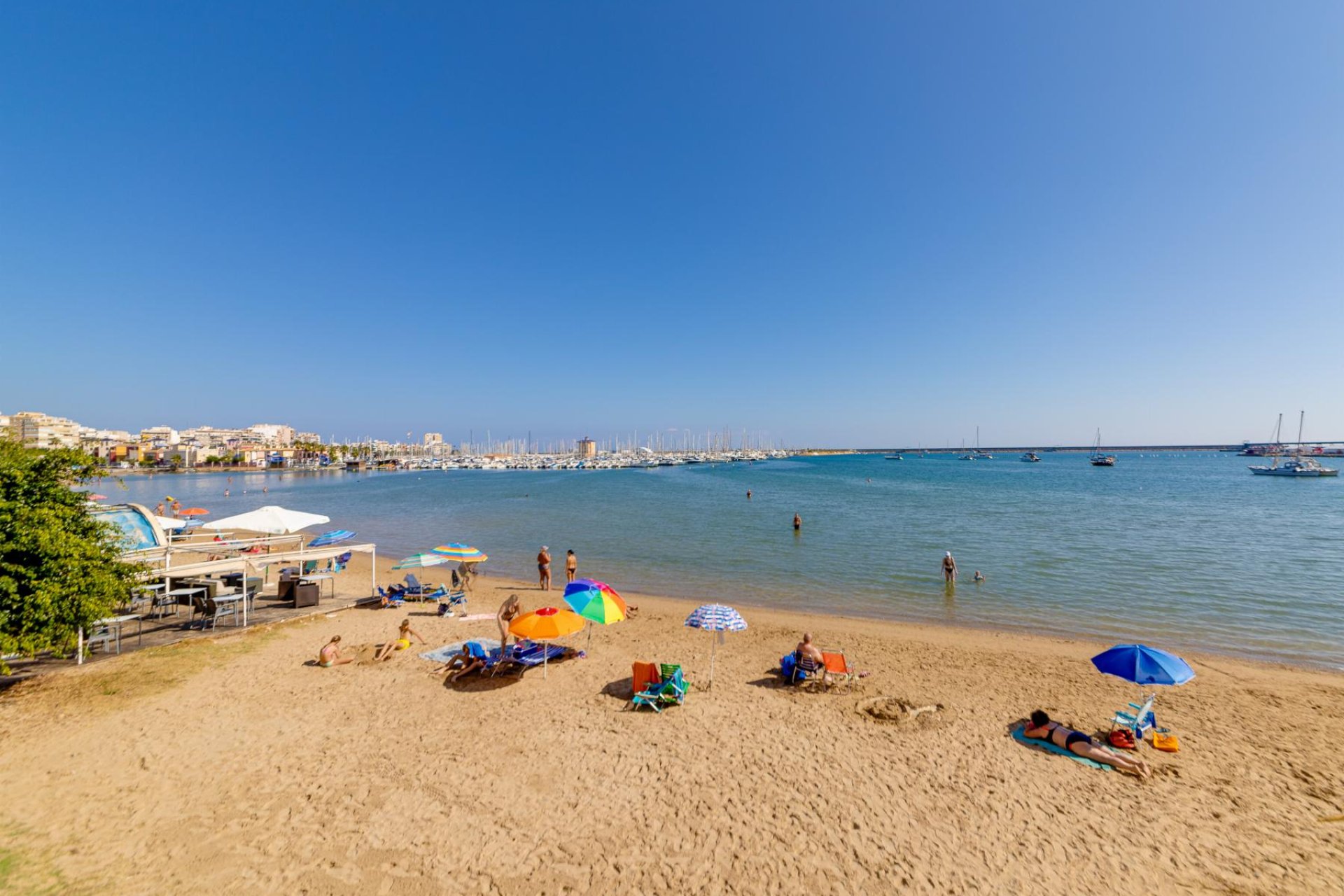 Wiederverkauf - Wohnung - Torrevieja - Playa de los Naufragos