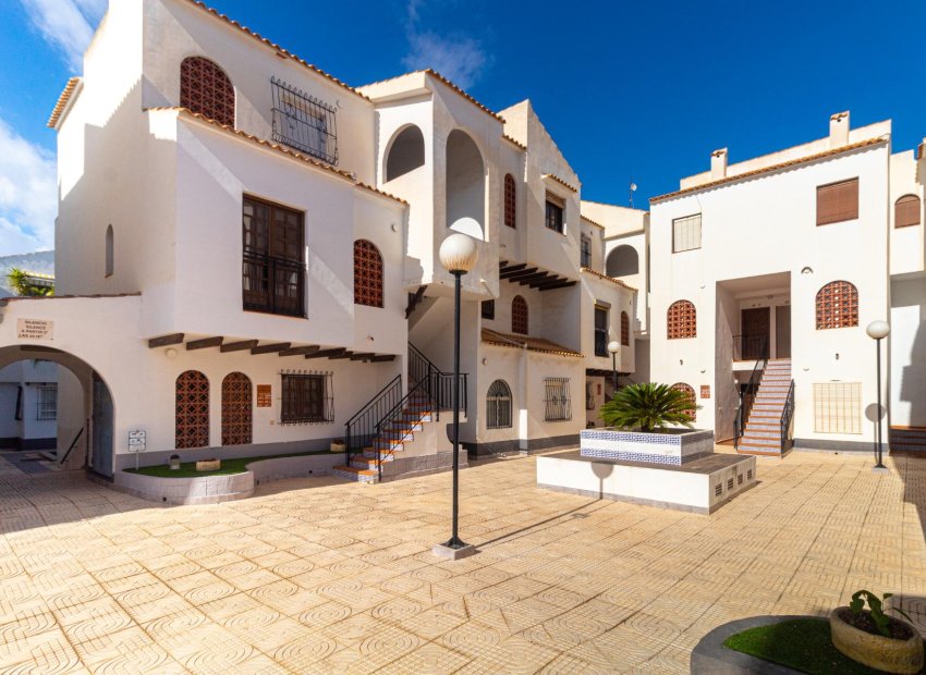 Wiederverkauf - Wohnung - Torrevieja - Playa de los Naufragos