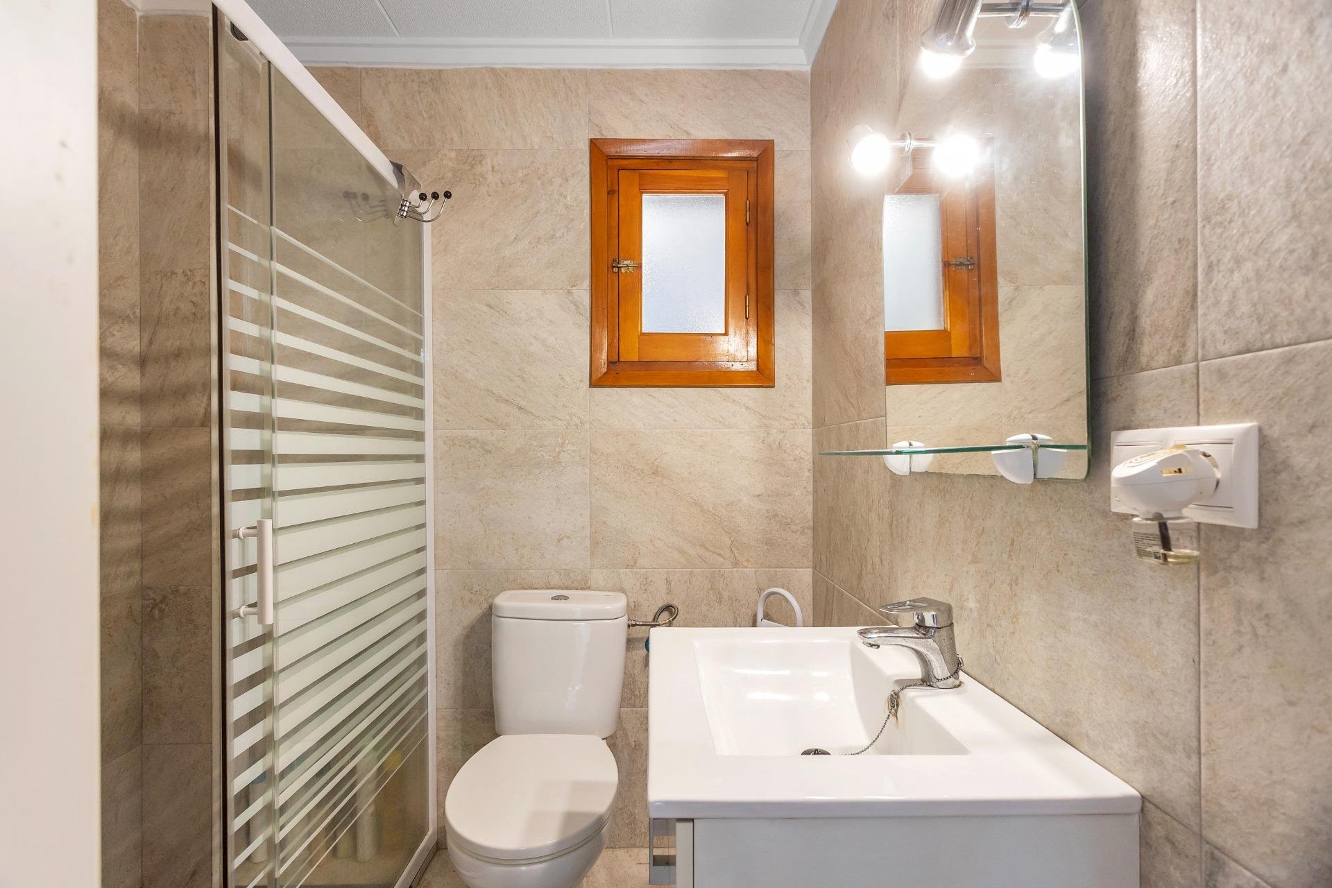 Wiederverkauf - Wohnung - Torrevieja - Playa de los Naufragos