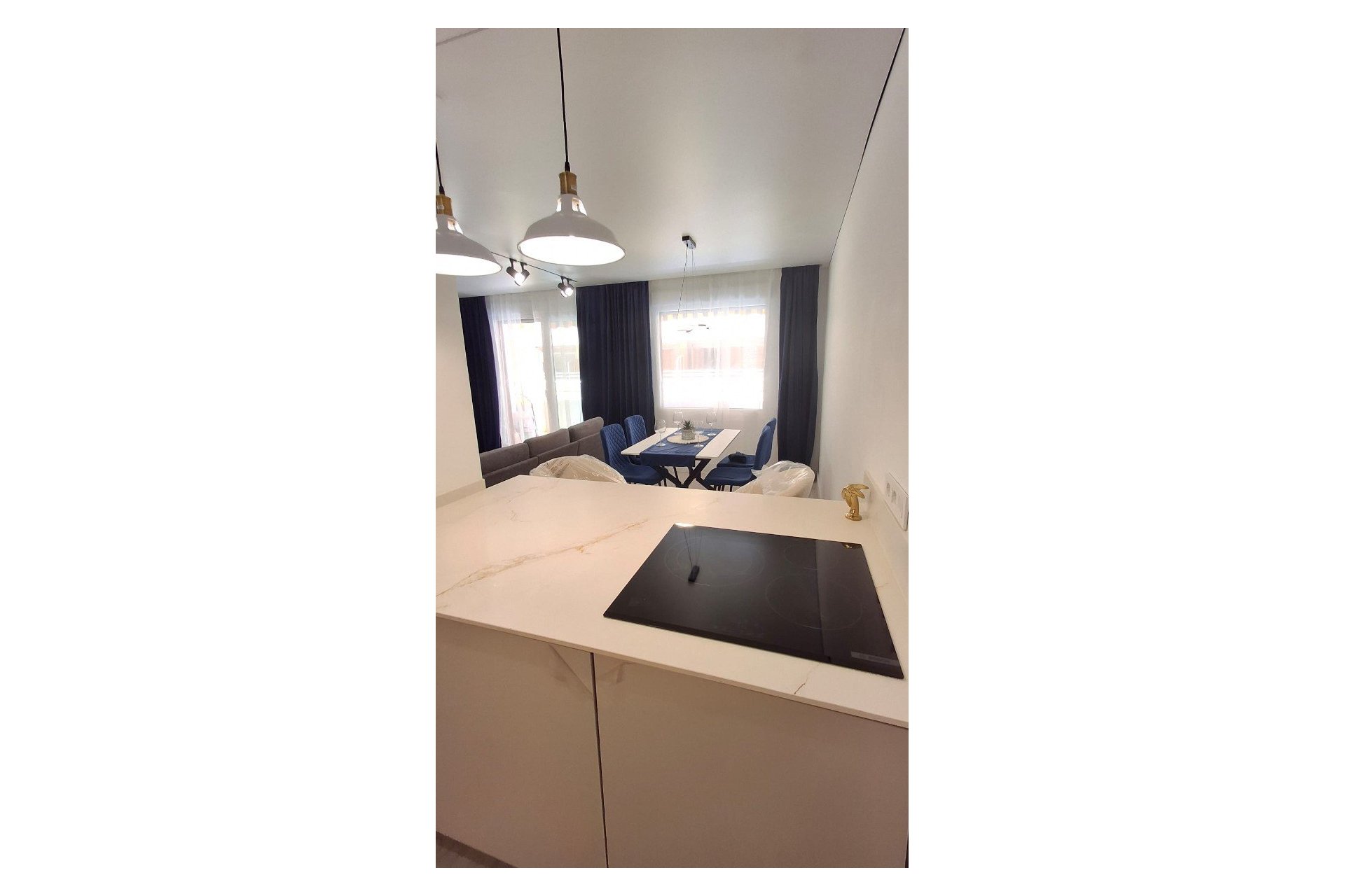 Wiederverkauf - Wohnung - Torrevieja - Playa del Acequión