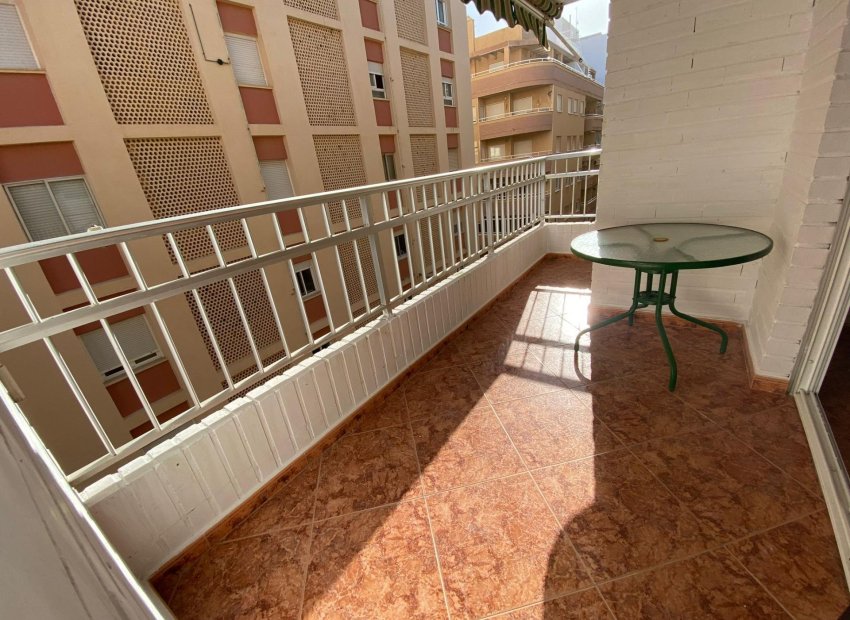 Wiederverkauf - Wohnung - Torrevieja - Playa del cura