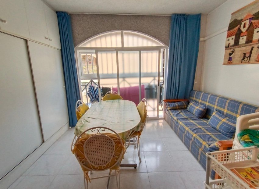 Wiederverkauf - Wohnung - Torrevieja - Playa del cura