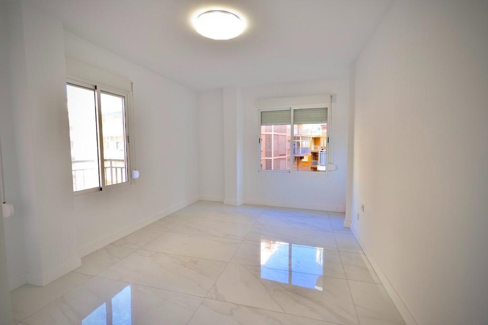 Wiederverkauf - Wohnung - Torrevieja - Playa del Cura