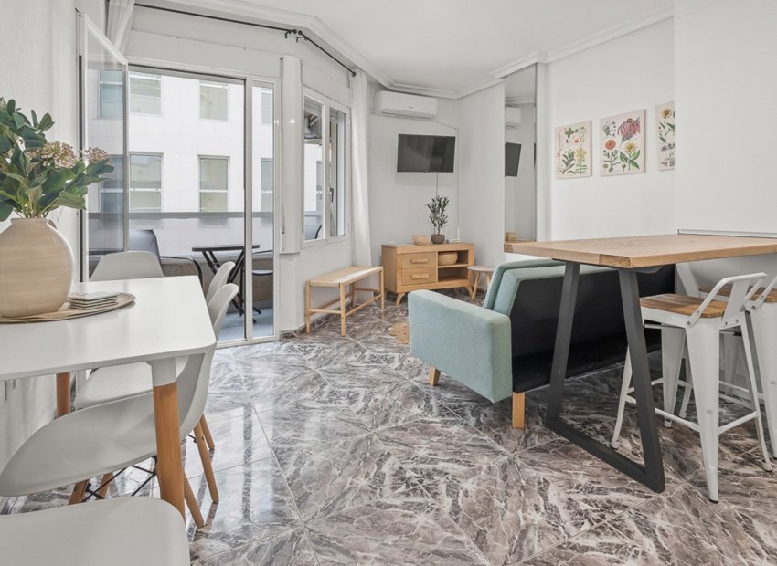 Wiederverkauf - Wohnung - Torrevieja - Playa del Cura