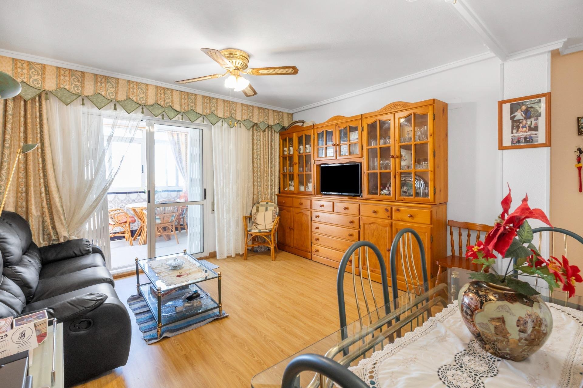 Wiederverkauf - Wohnung - Torrevieja - Playa del Cura