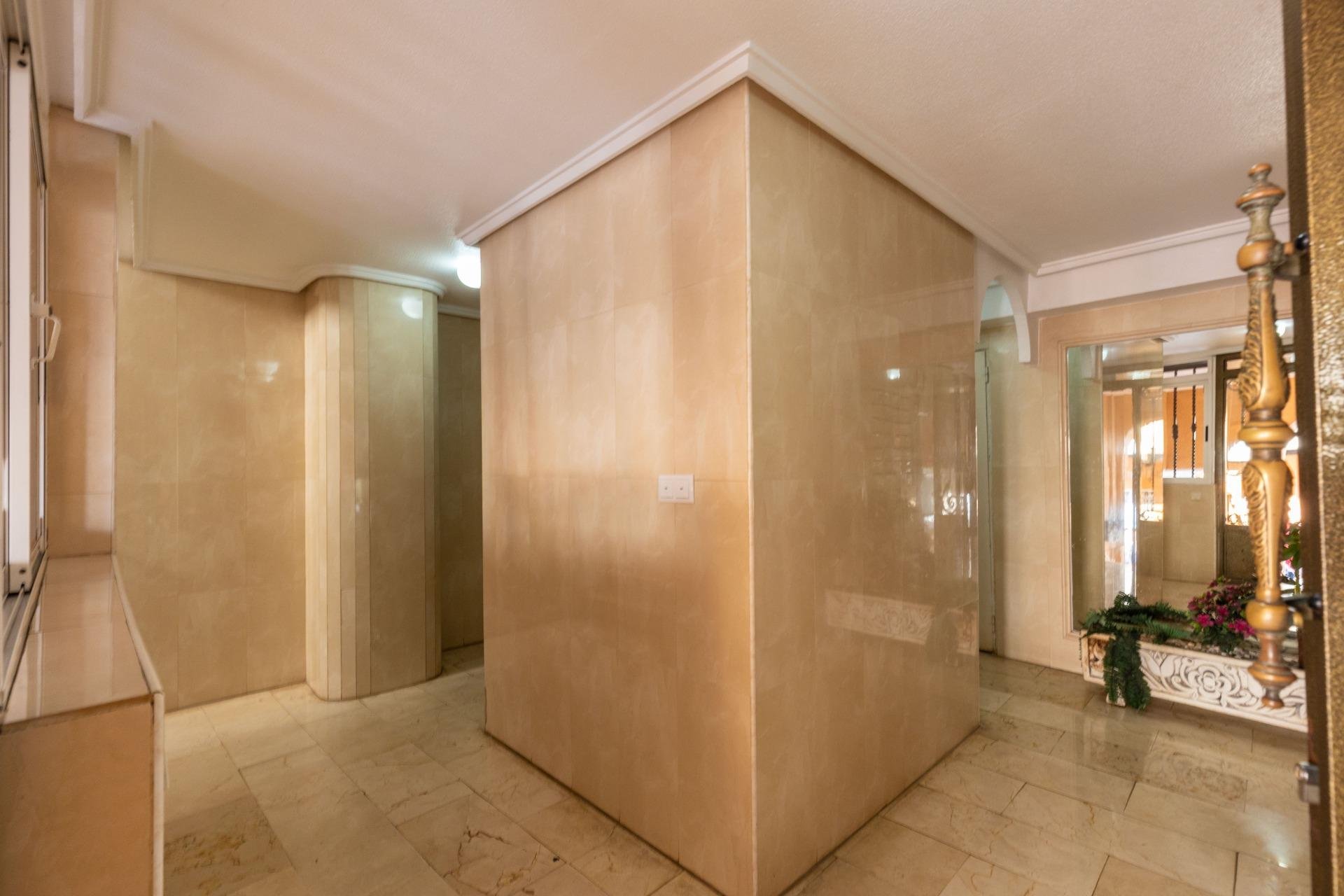 Wiederverkauf - Wohnung - Torrevieja - Playa del Cura