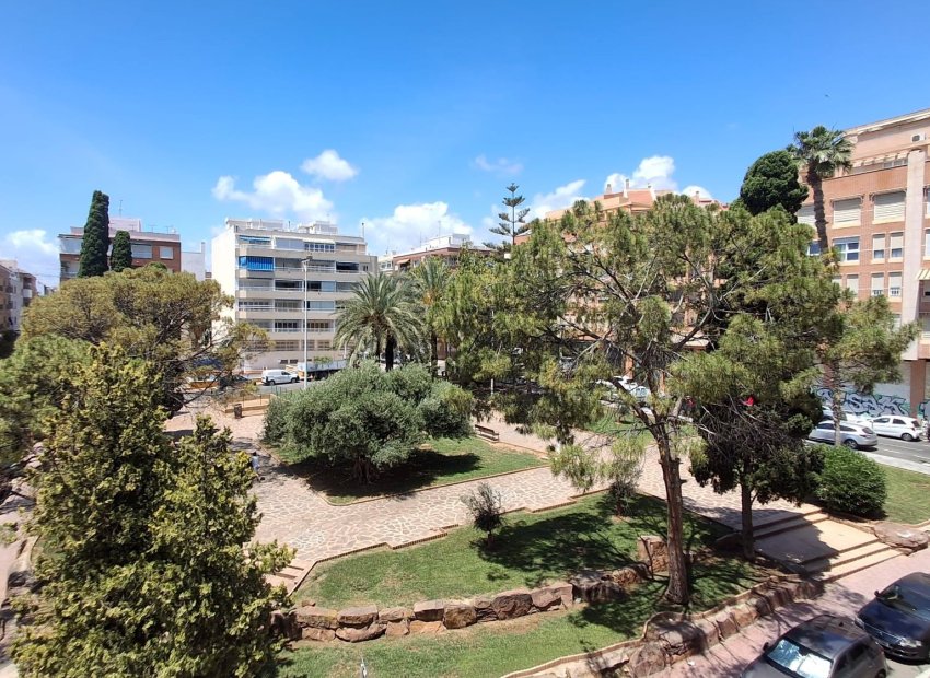 Wiederverkauf - Wohnung - Torrevieja - Playa del Cura