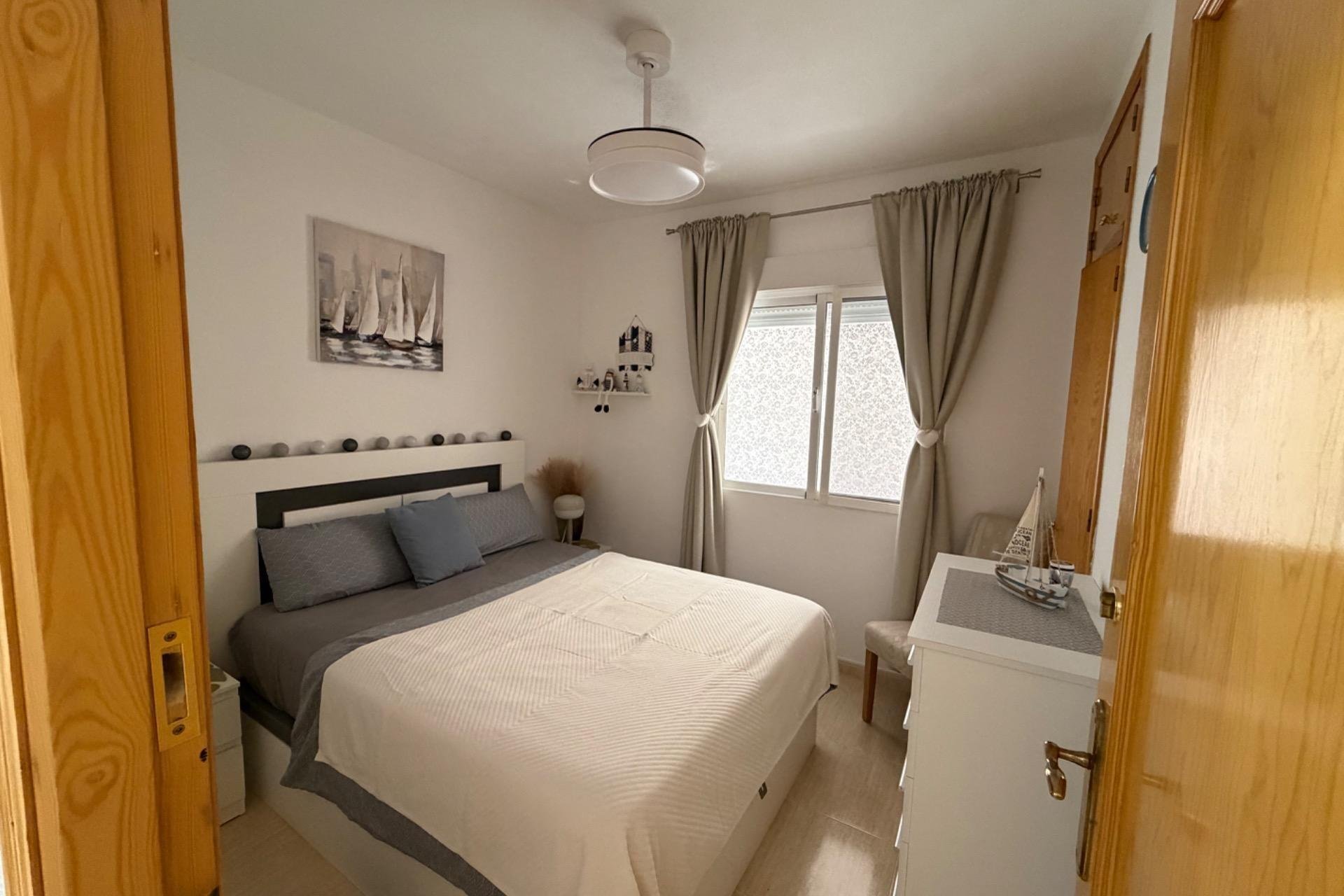 Wiederverkauf - Wohnung - Torrevieja - Playa del Cura
