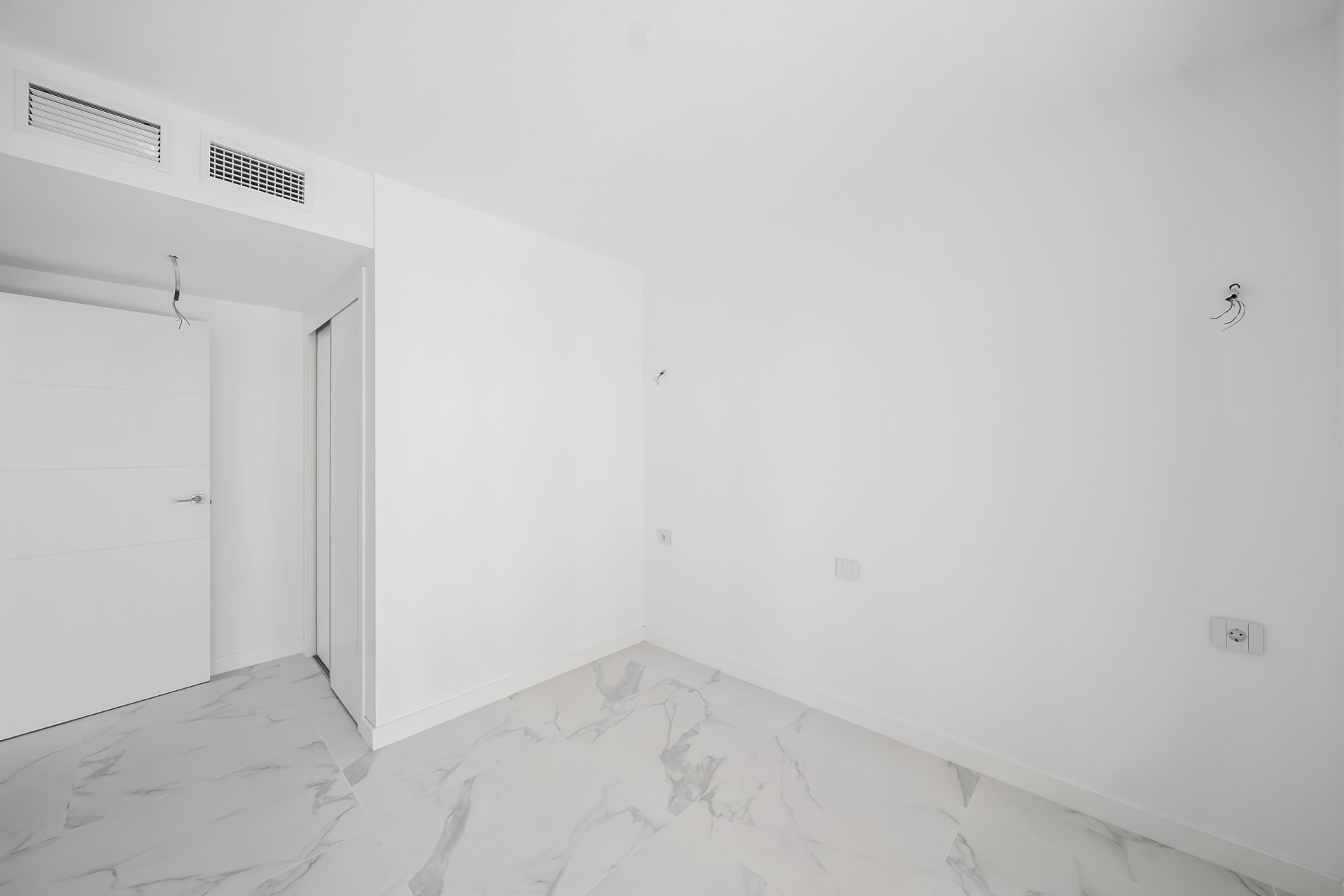 Wiederverkauf - Wohnung - Torrevieja - Punta Prima