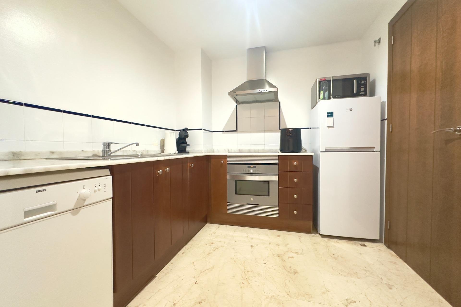 Wiederverkauf - Wohnung - Torrevieja - Punta Prima