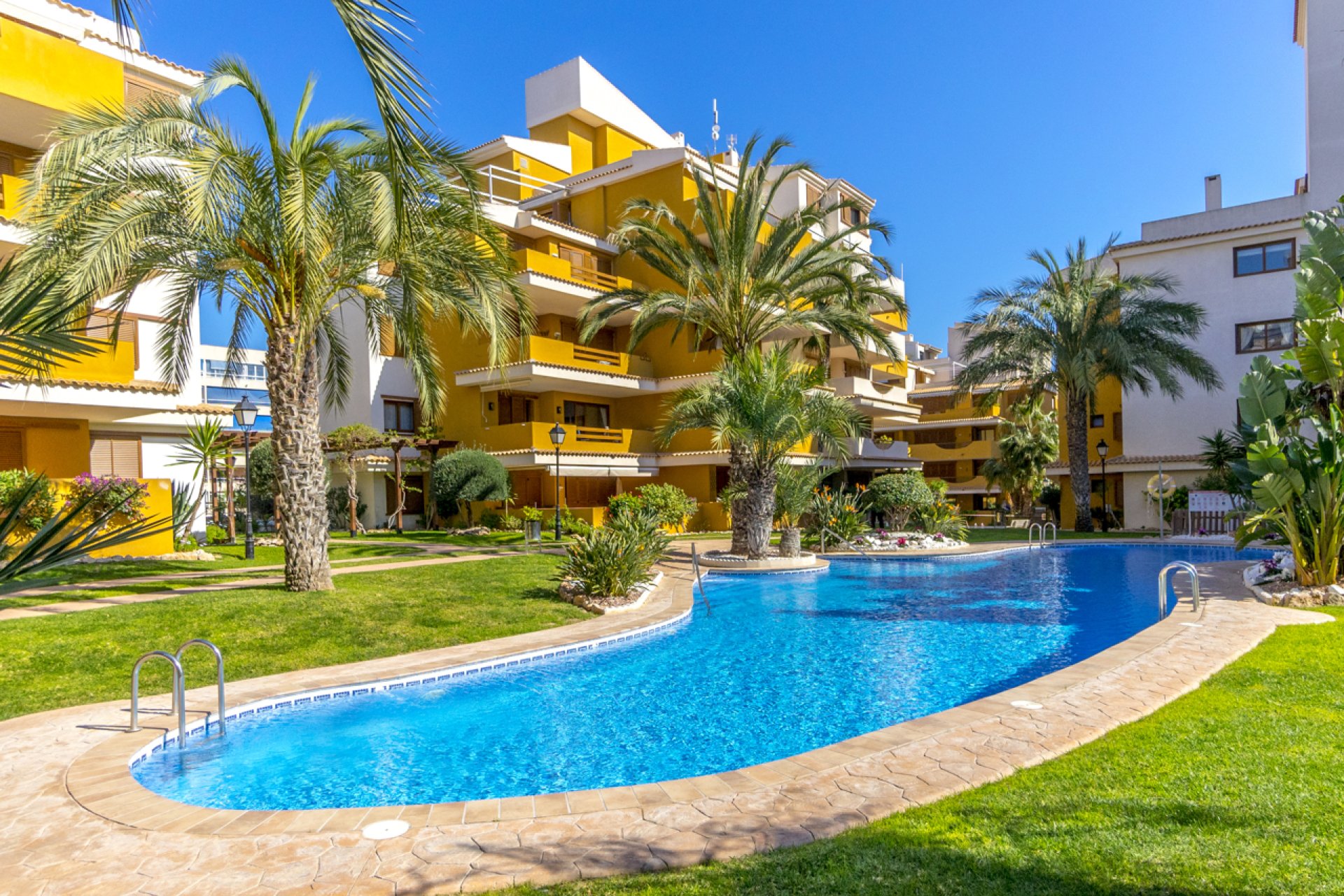 Wiederverkauf - Wohnung - Torrevieja - Punta Prima