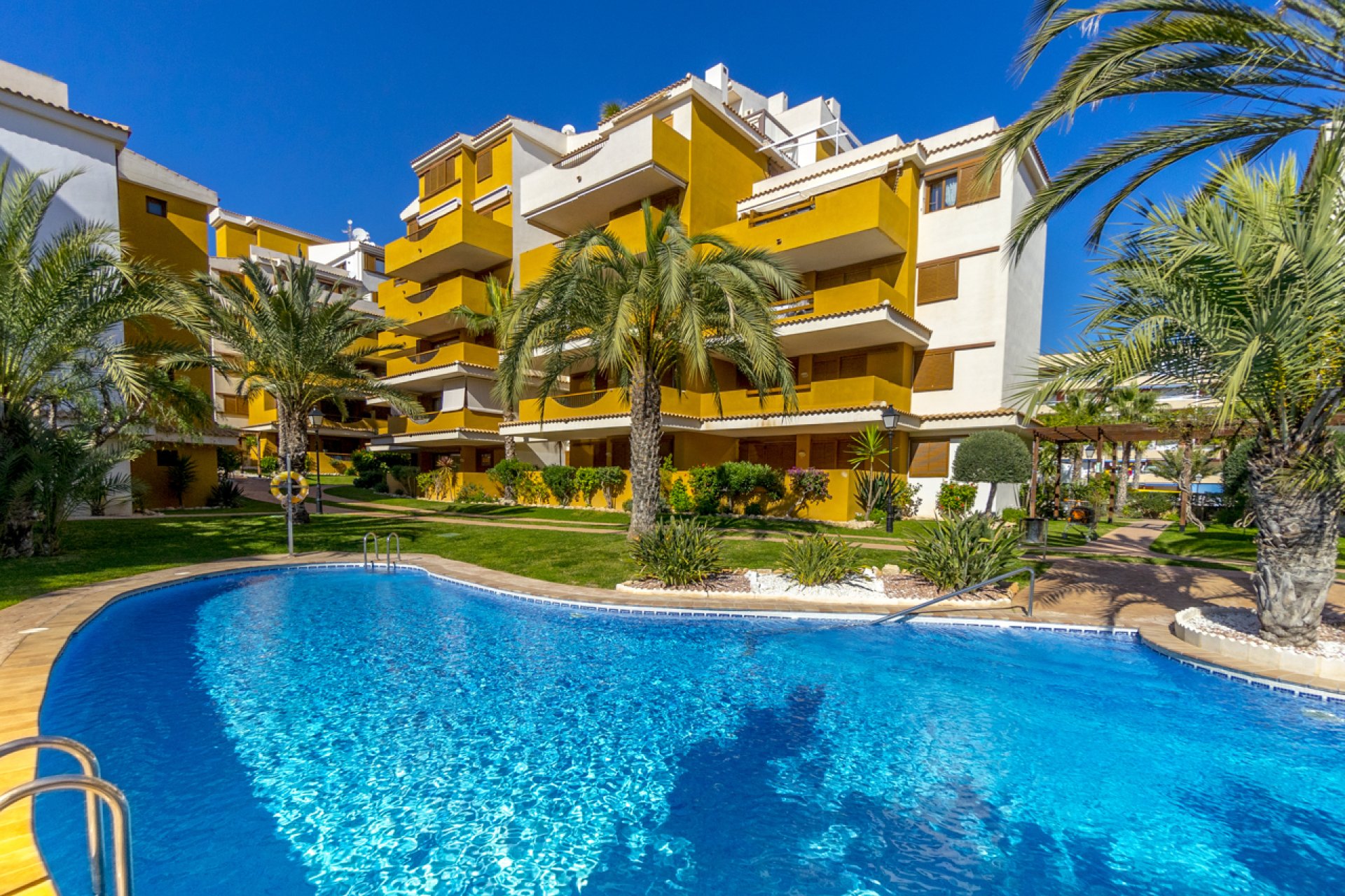 Wiederverkauf - Wohnung - Torrevieja - Punta Prima